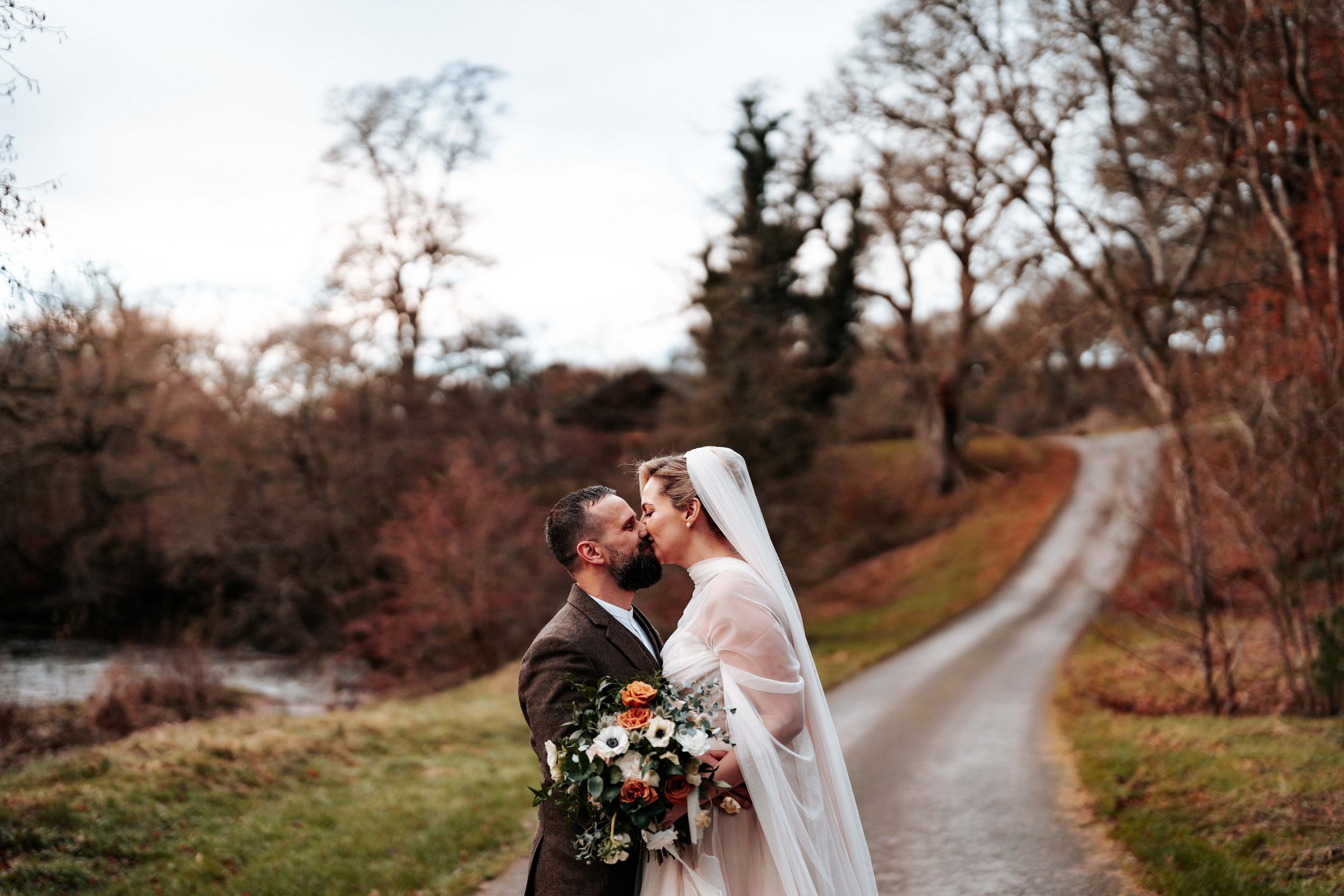Legh & Abbie -- Hidden River Barn-329.jpg