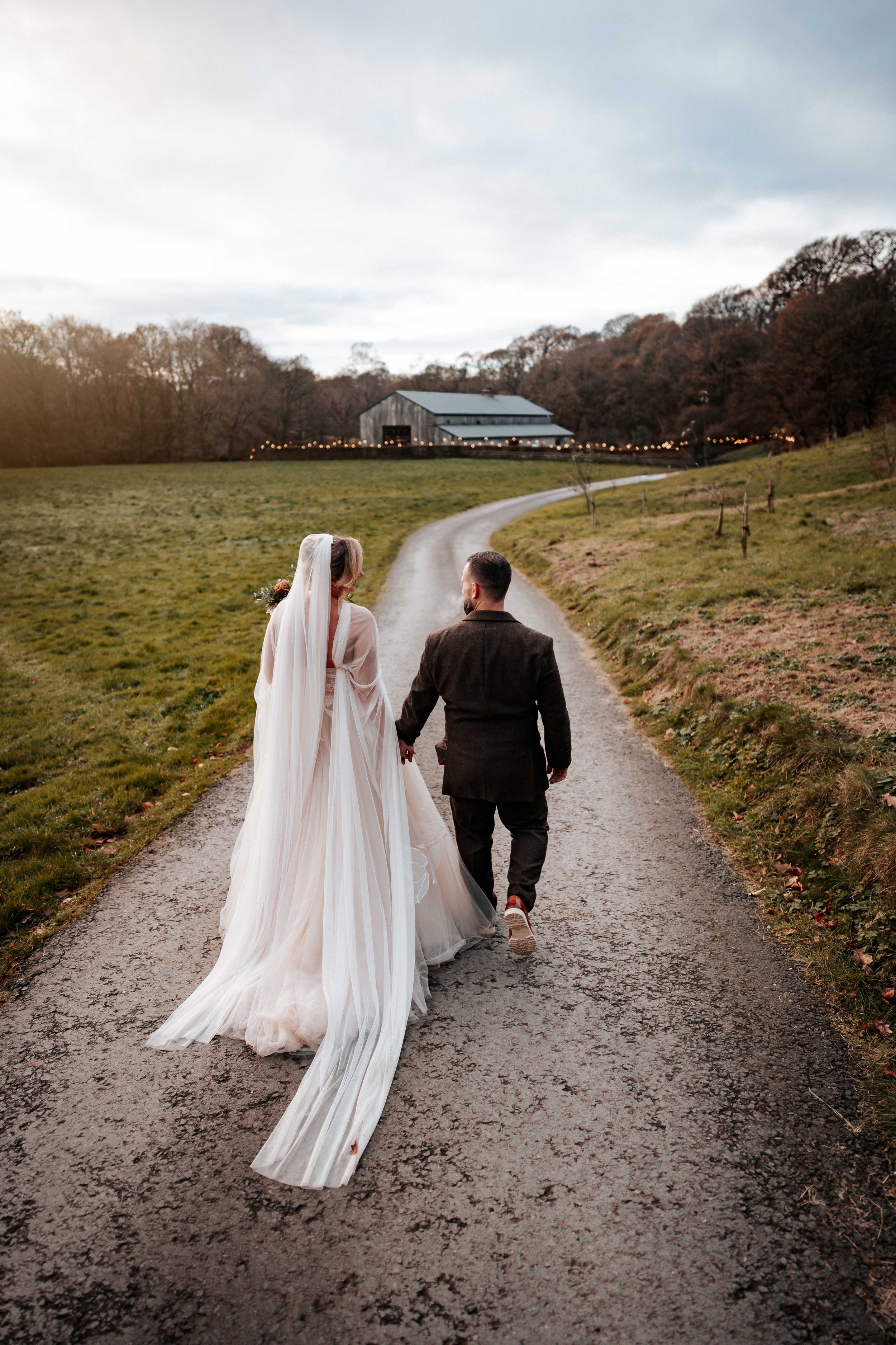 Legh & Abbie -- Hidden River Barn-339.jpg
