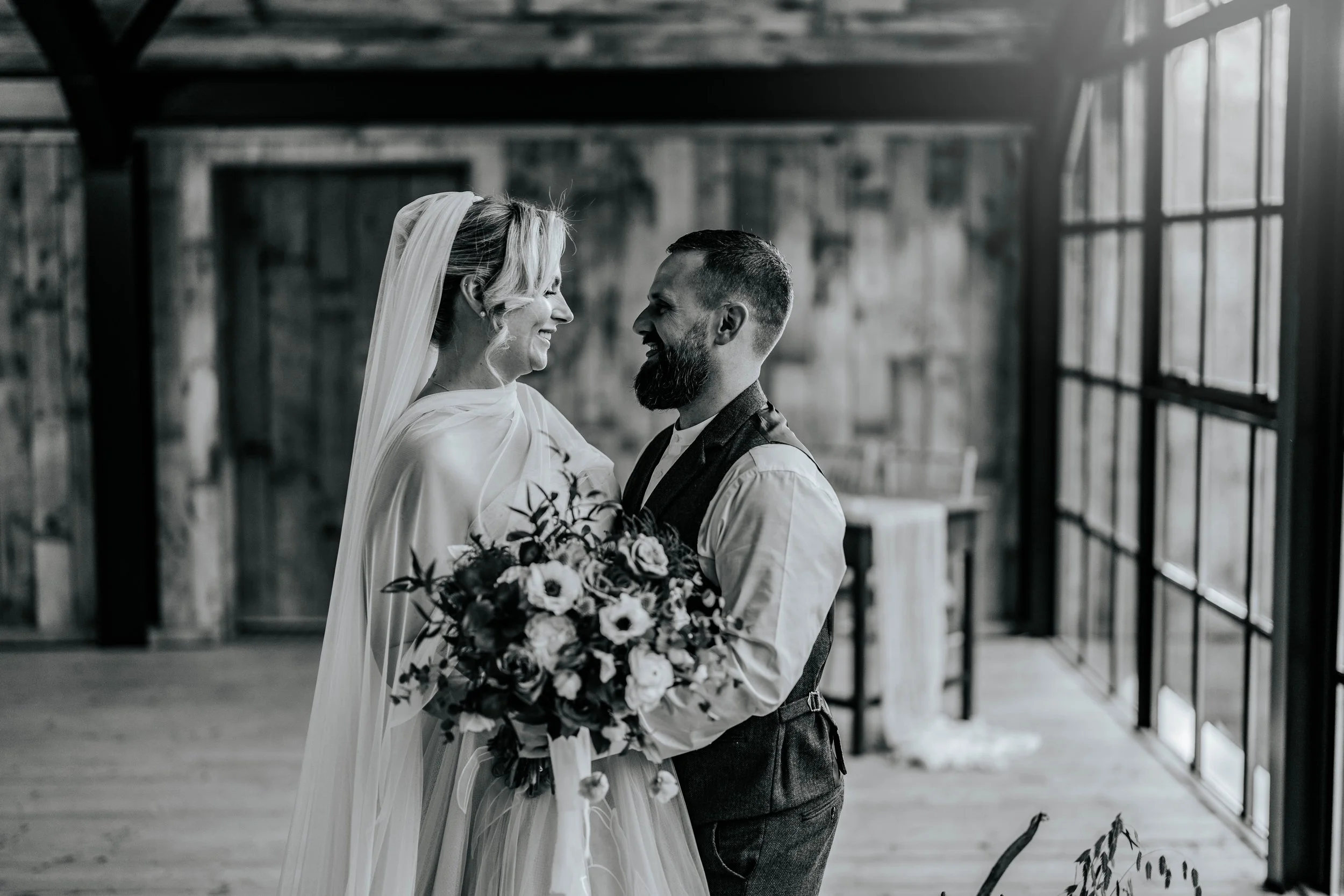 Legh & Abbie -- Hidden River Barn-367.jpg