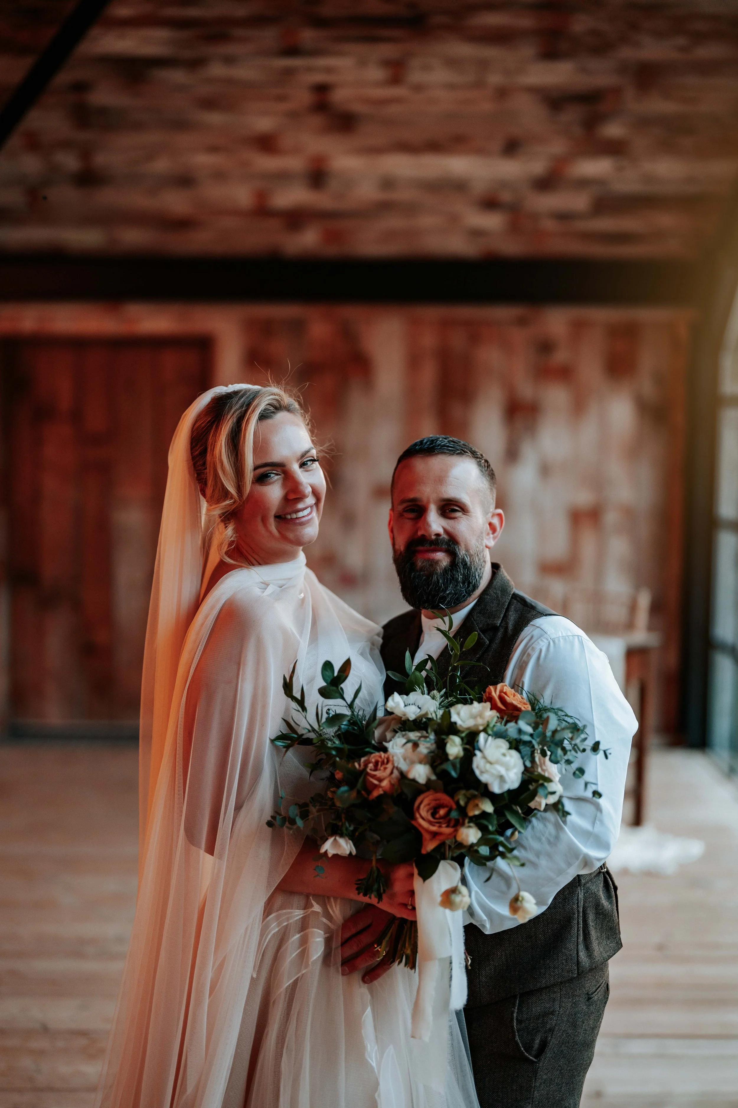 Legh & Abbie -- Hidden River Barn-368.jpg