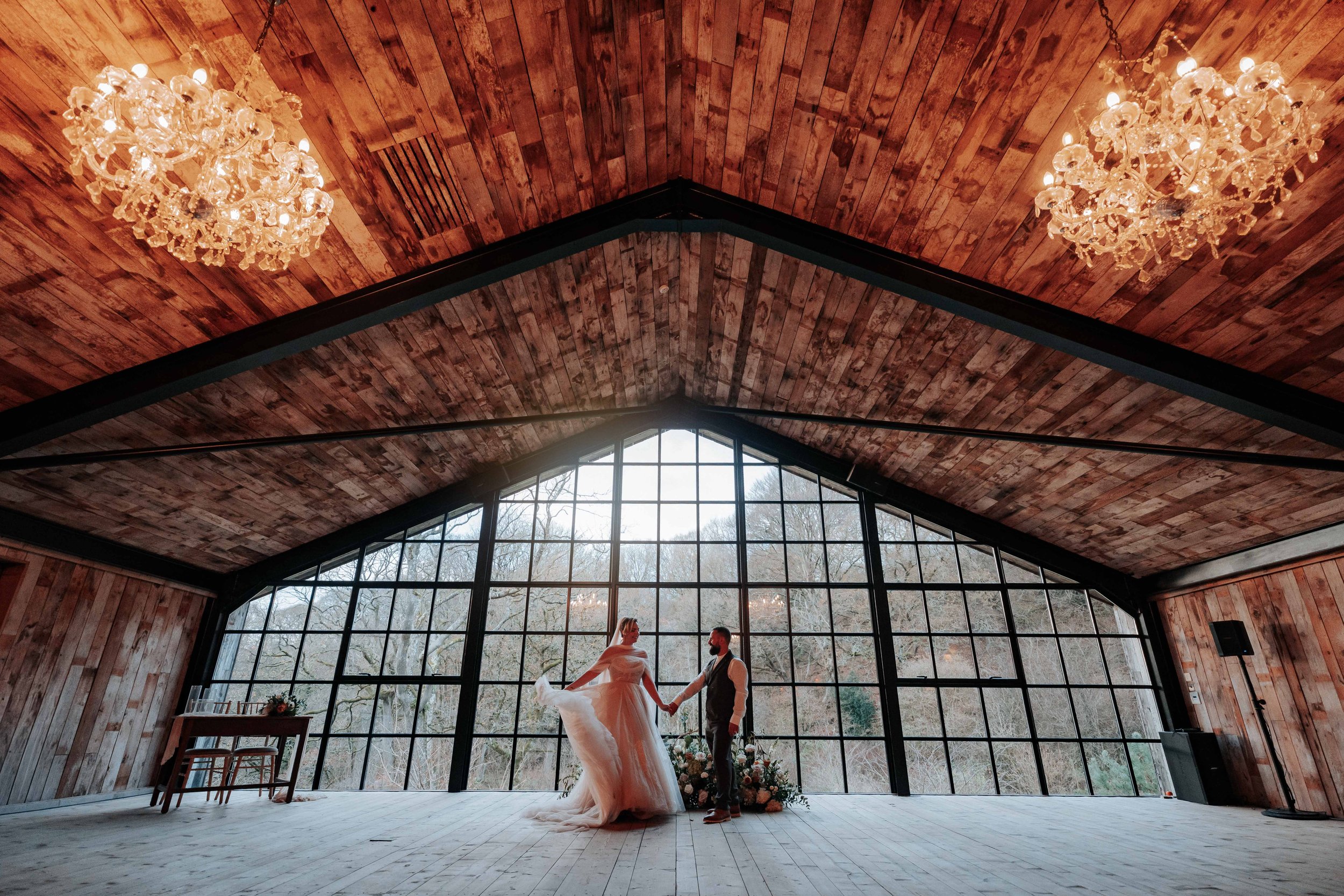Legh & Abbie -- Hidden River Barn-374.jpg