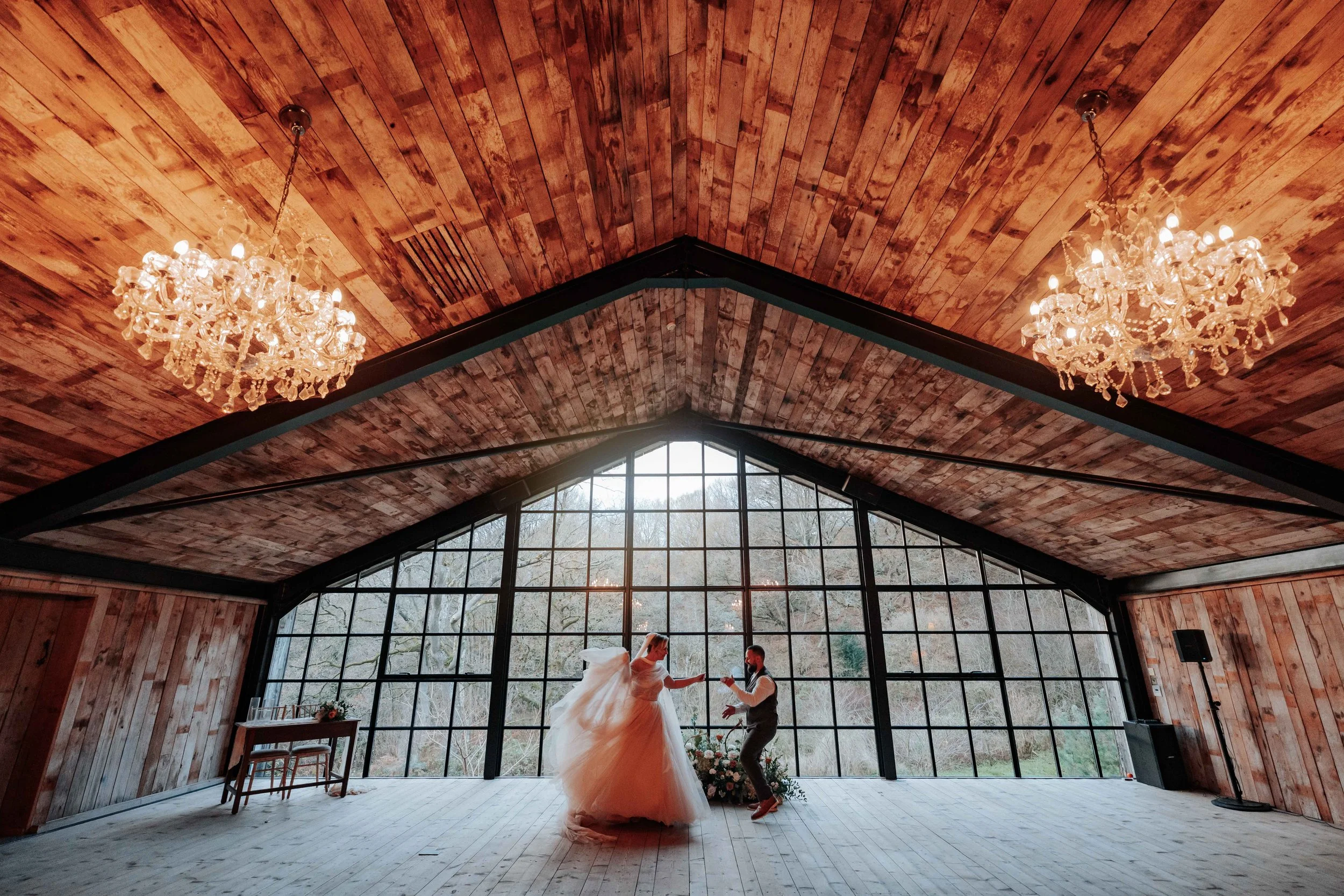 Legh & Abbie -- Hidden River Barn-376.jpg