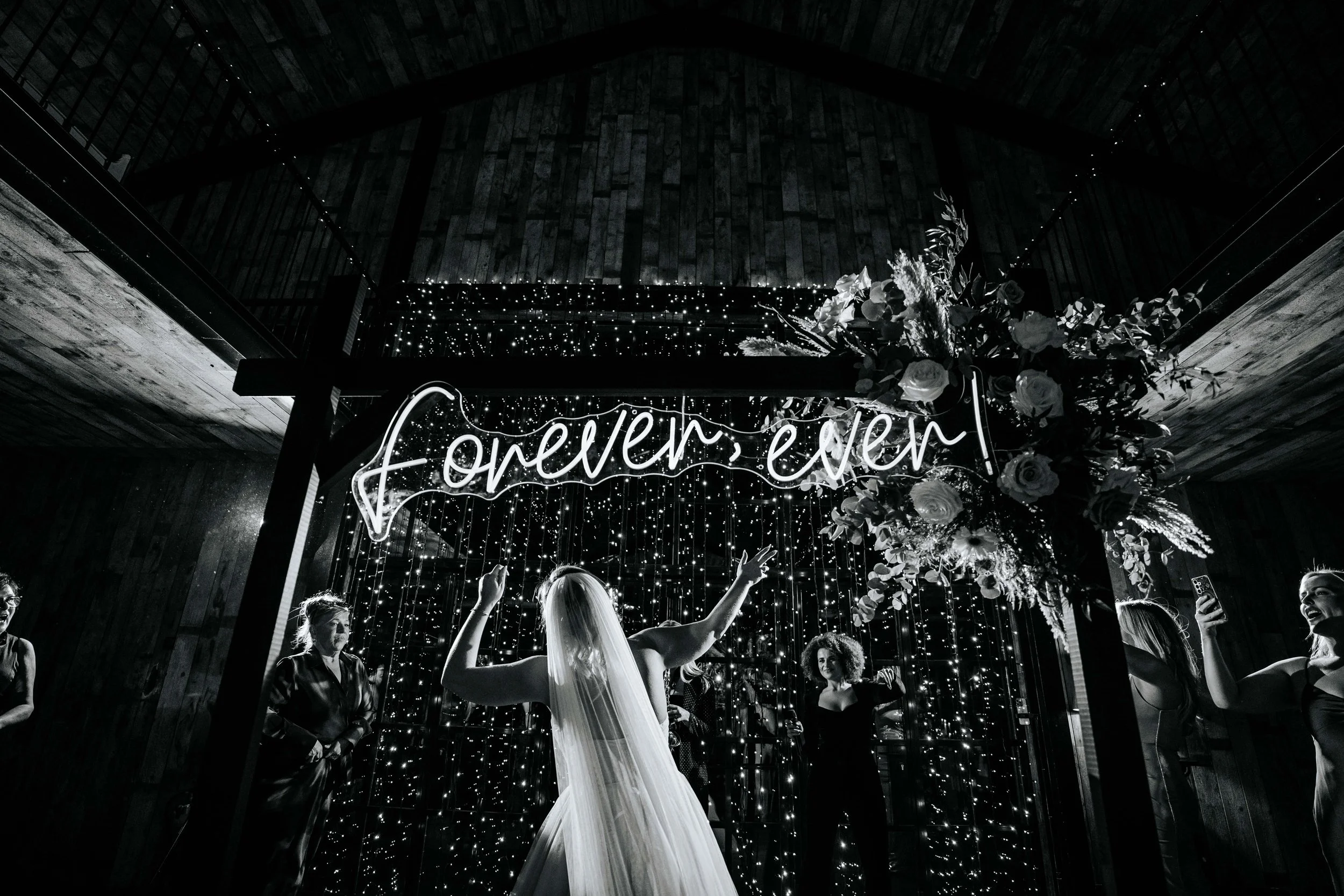 Legh & Abbie -- Hidden River Barn-401.jpg