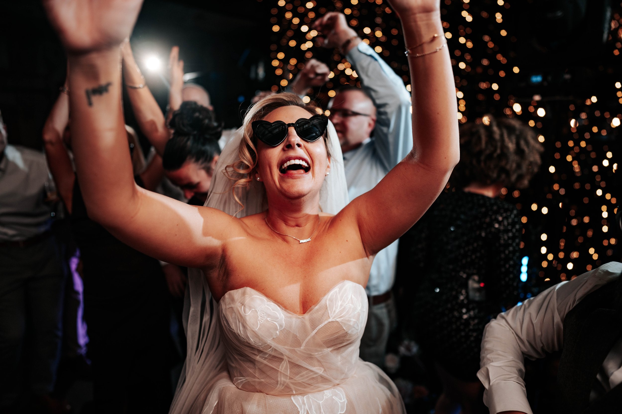 Legh & Abbie -- Hidden River Barn-419.jpg
