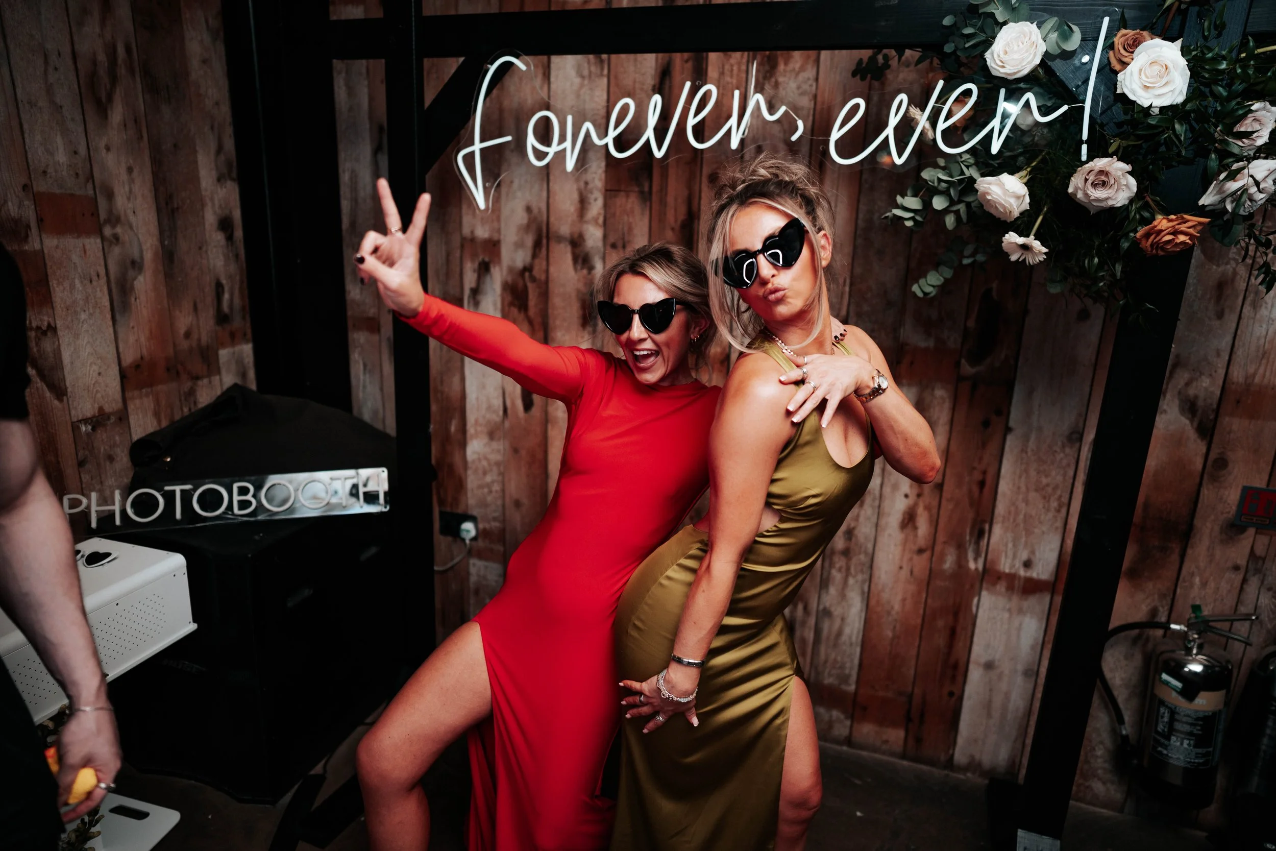Legh & Abbie -- Hidden River Barn-495.jpg