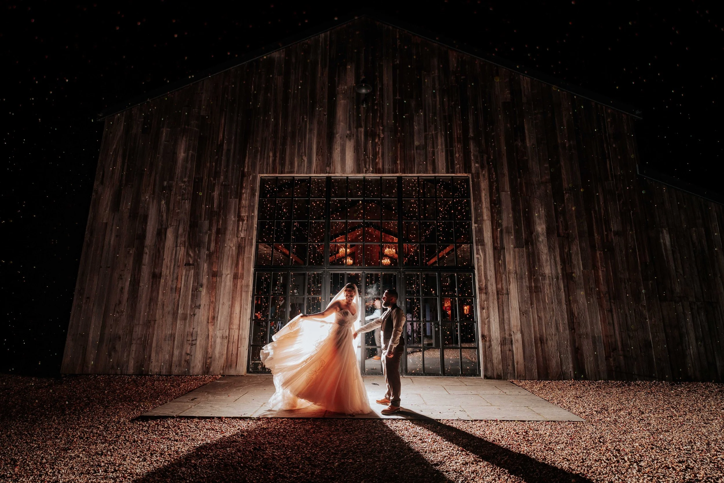 Legh & Abbie -- Hidden River Barn-523.jpg