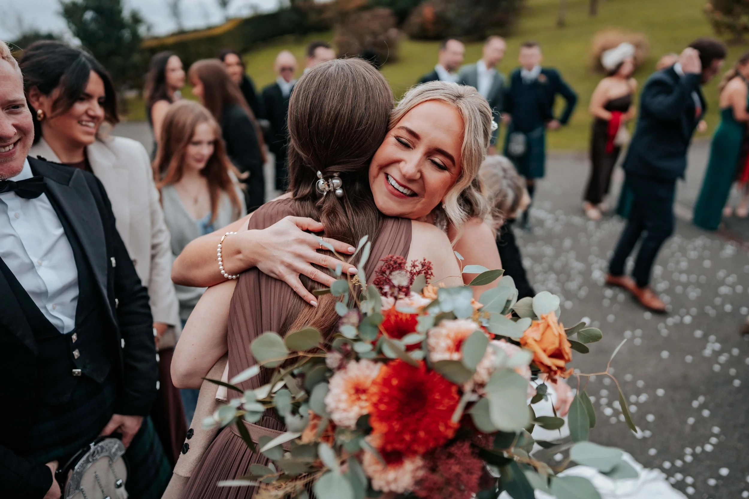 Mitchel & Laura -- GG's Yard-102.jpg