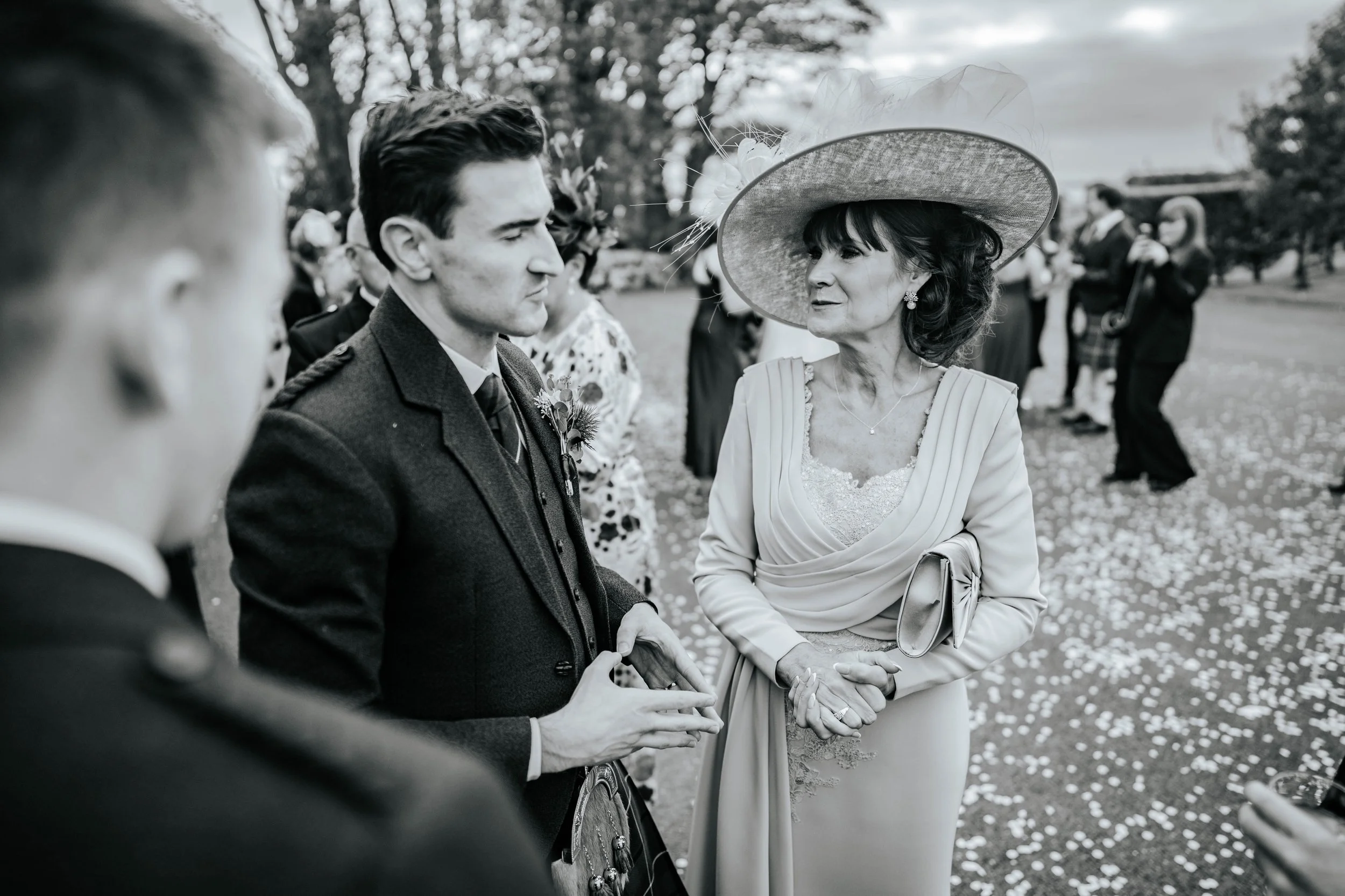 Mitchel & Laura -- GG's Yard-110.jpg