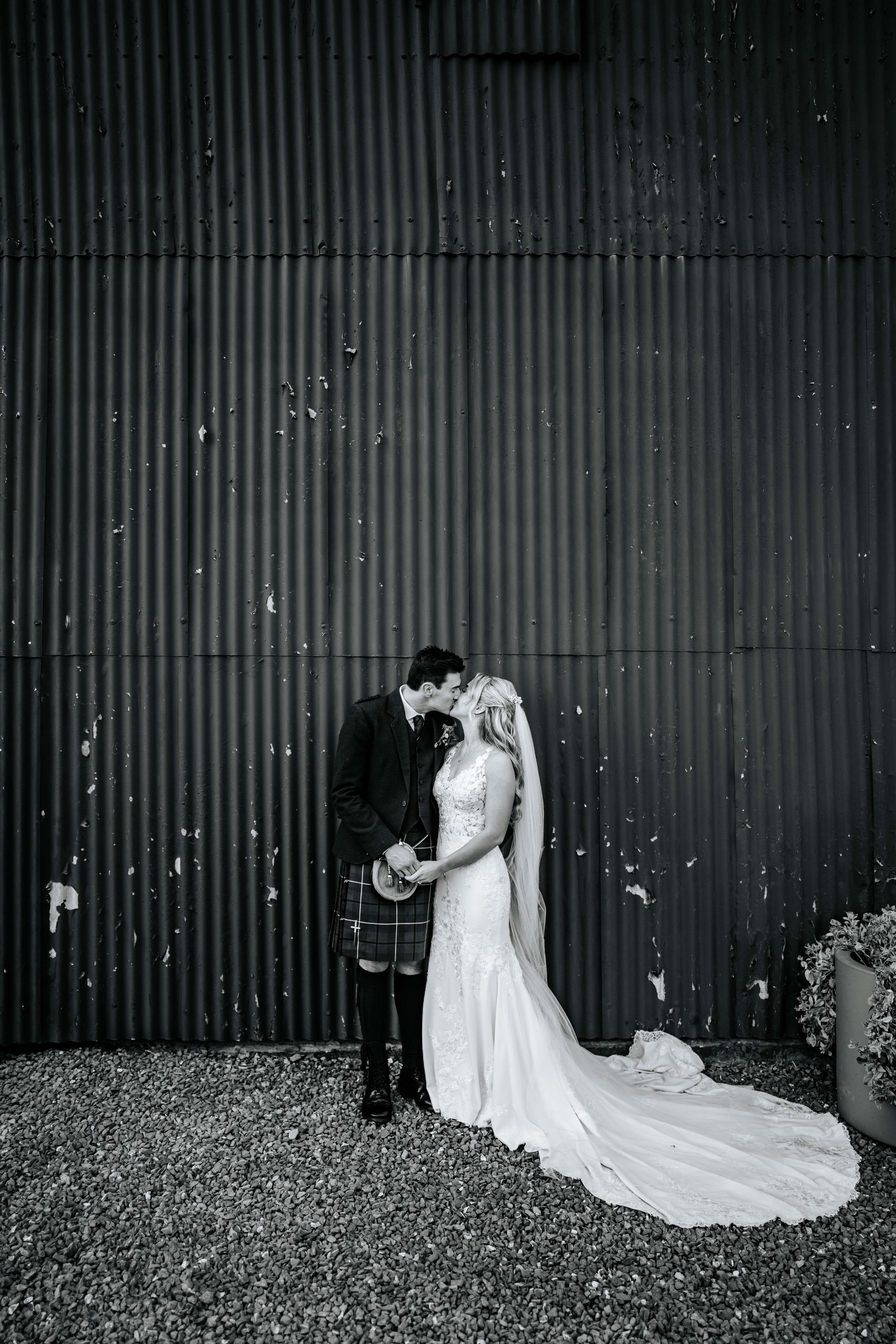 Mitchel & Laura -- GG's Yard-186.jpg