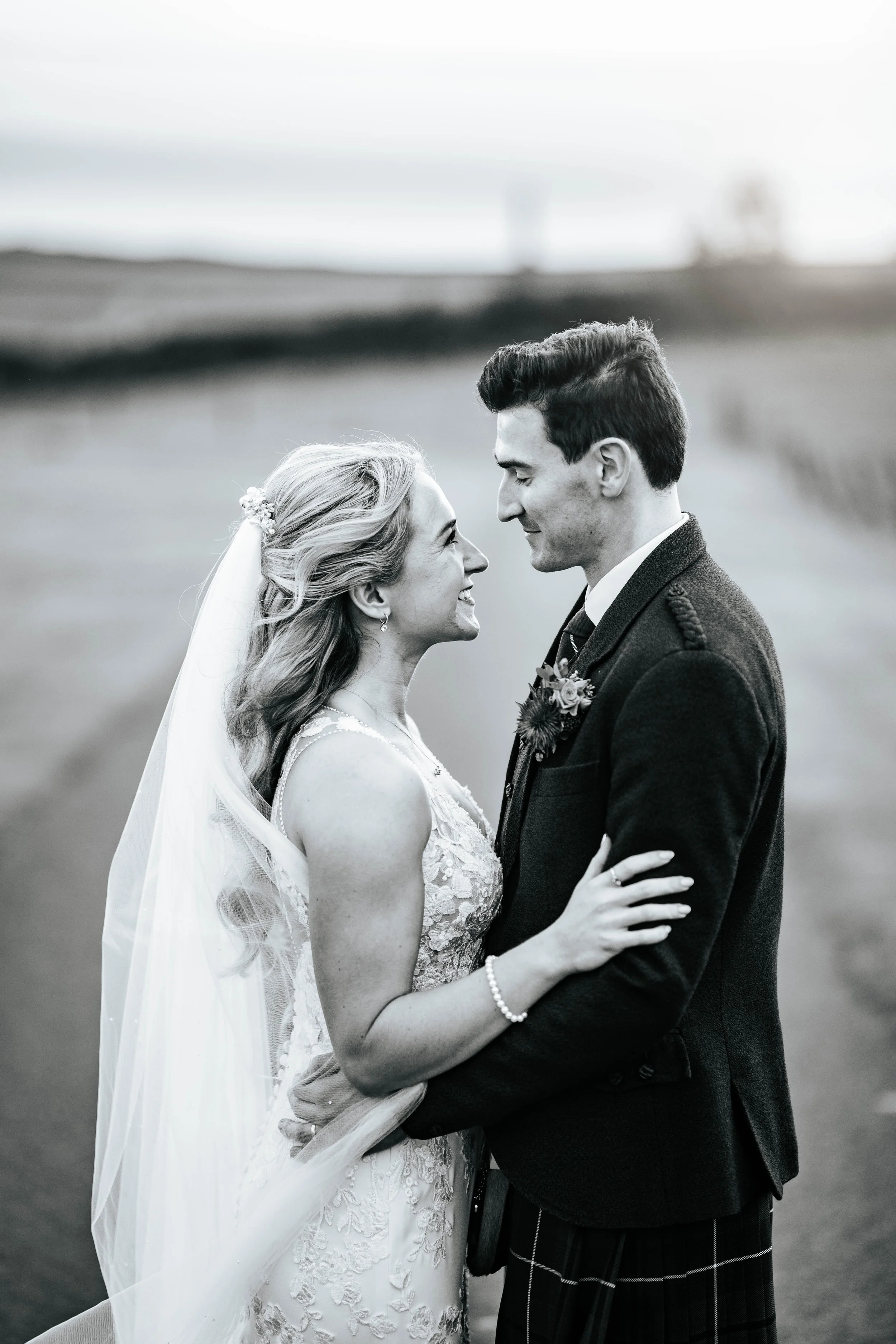 Mitchel & Laura -- GG's Yard-197.jpg