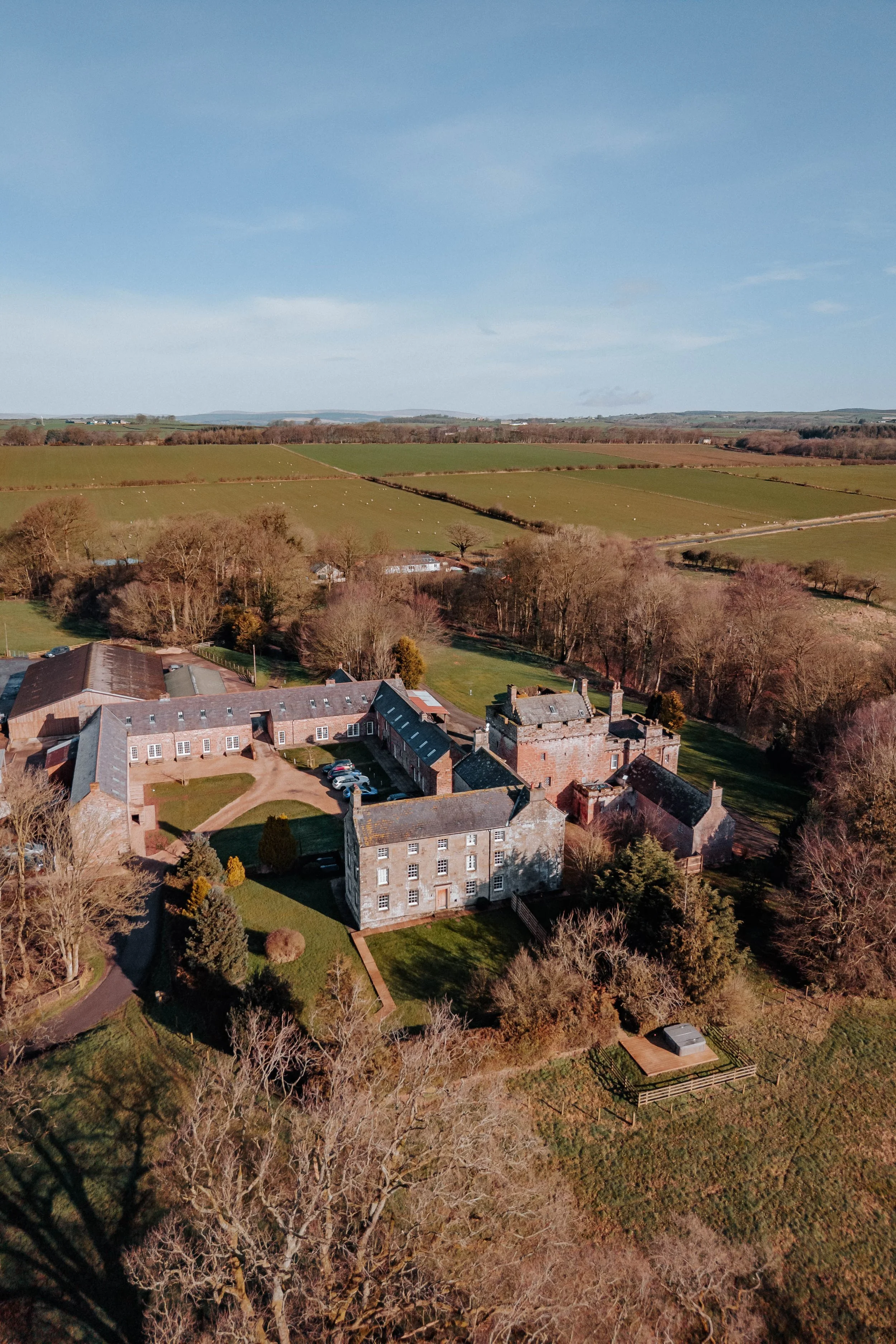 Harry & Olivia -- Hidden River Barn-4.jpg