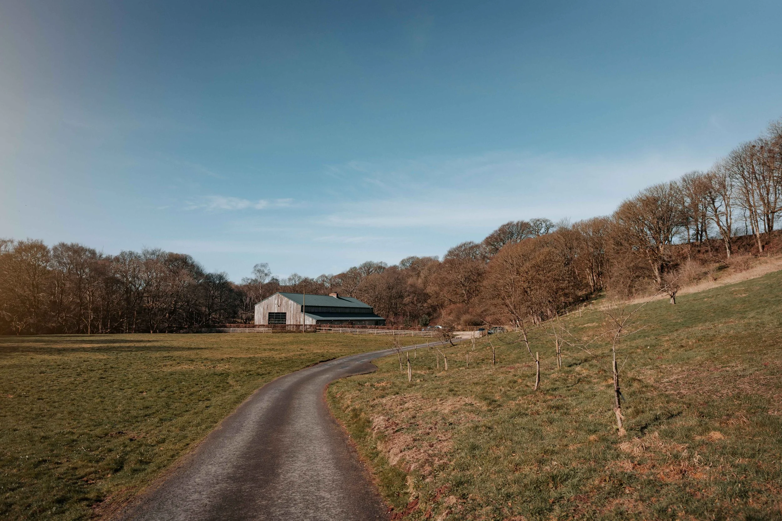 Harry & Olivia -- Hidden River Barn-6.jpg