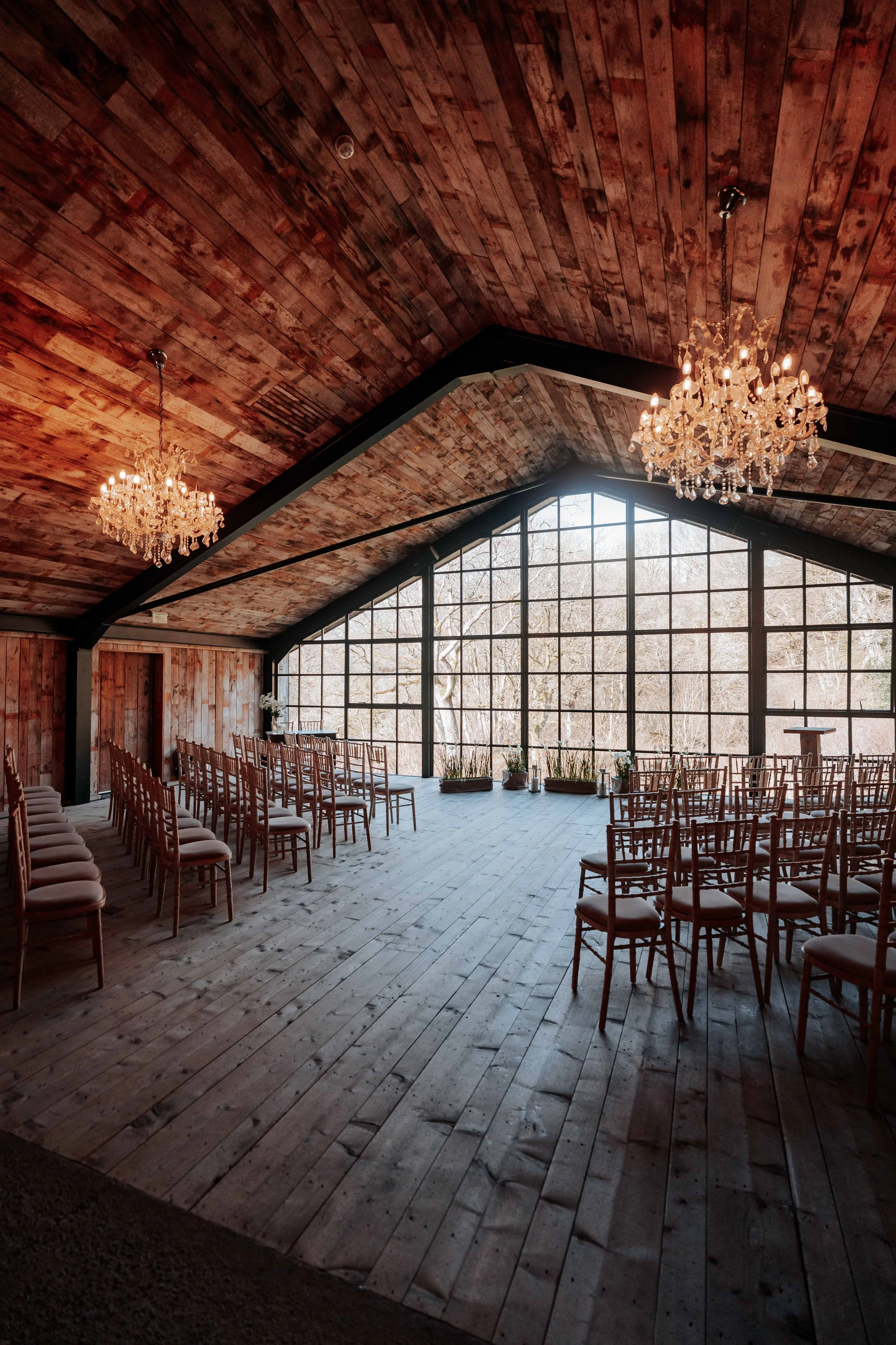 Harry & Olivia -- Hidden River Barn-9.jpg