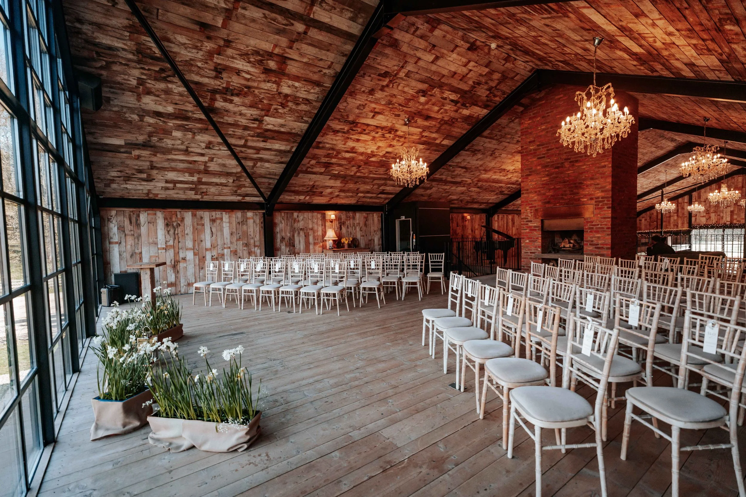 Harry & Olivia -- Hidden River Barn-11.jpg