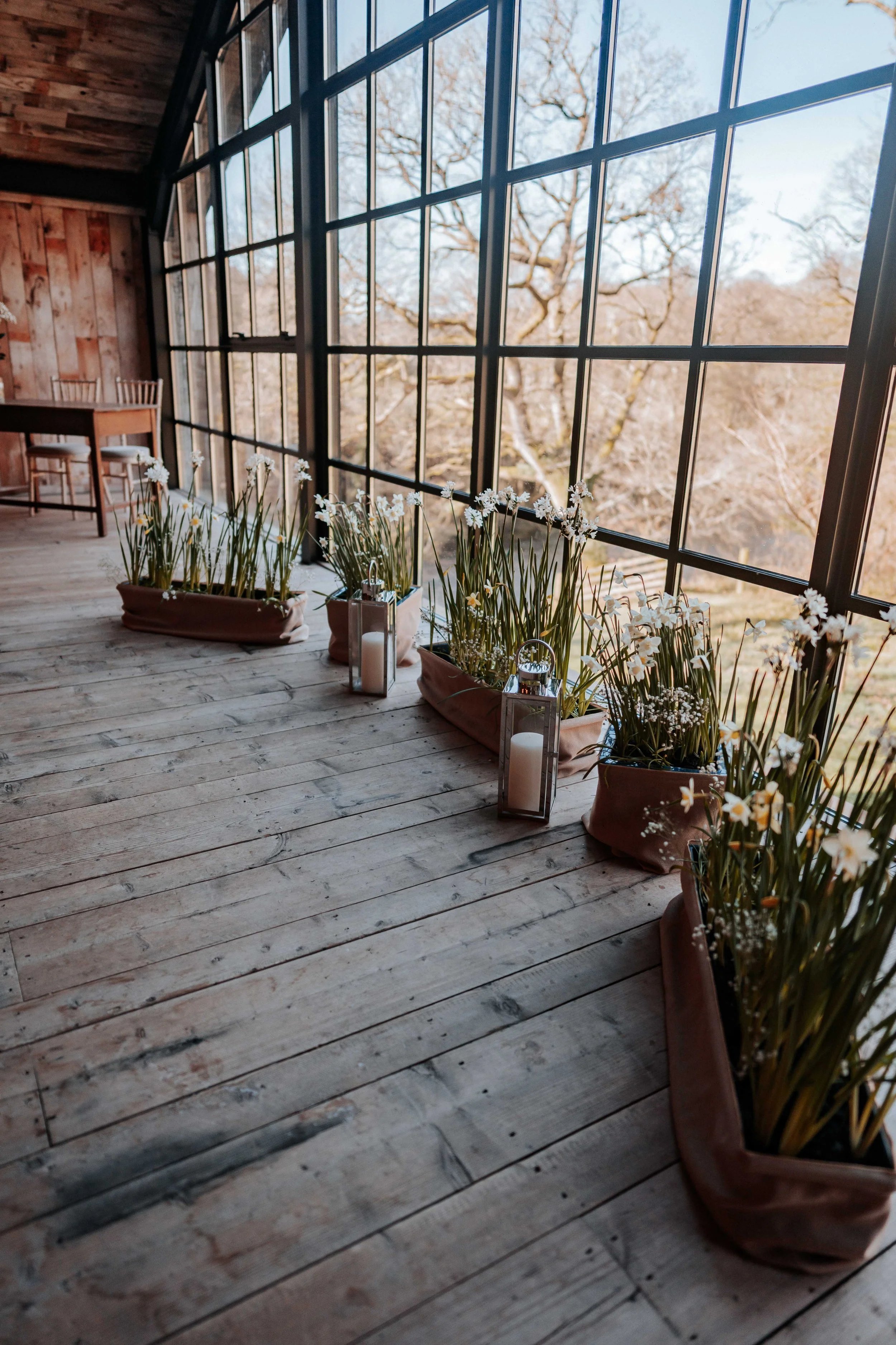 Harry & Olivia -- Hidden River Barn-13.jpg