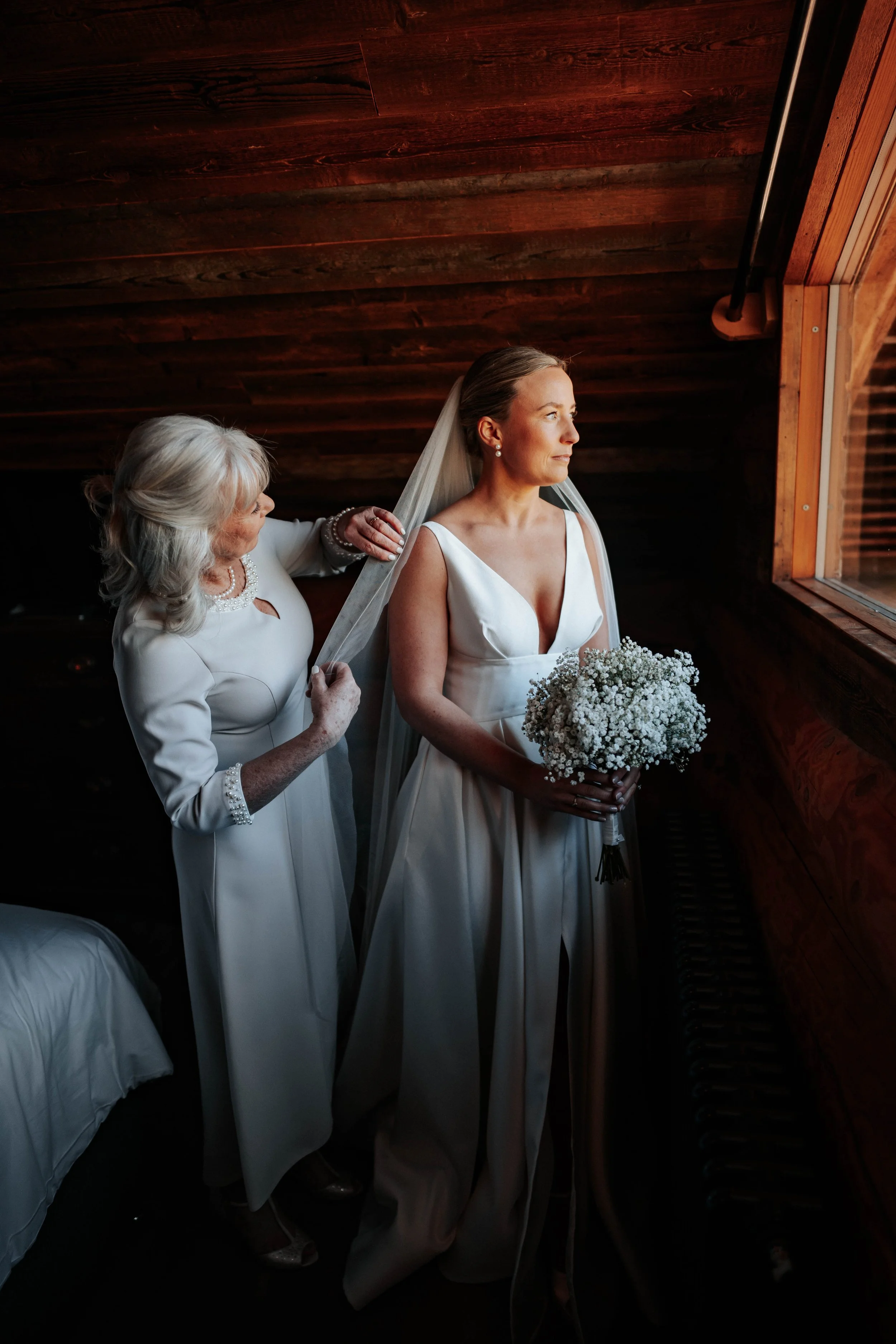 Harry & Olivia -- Hidden River Barn-69.jpg