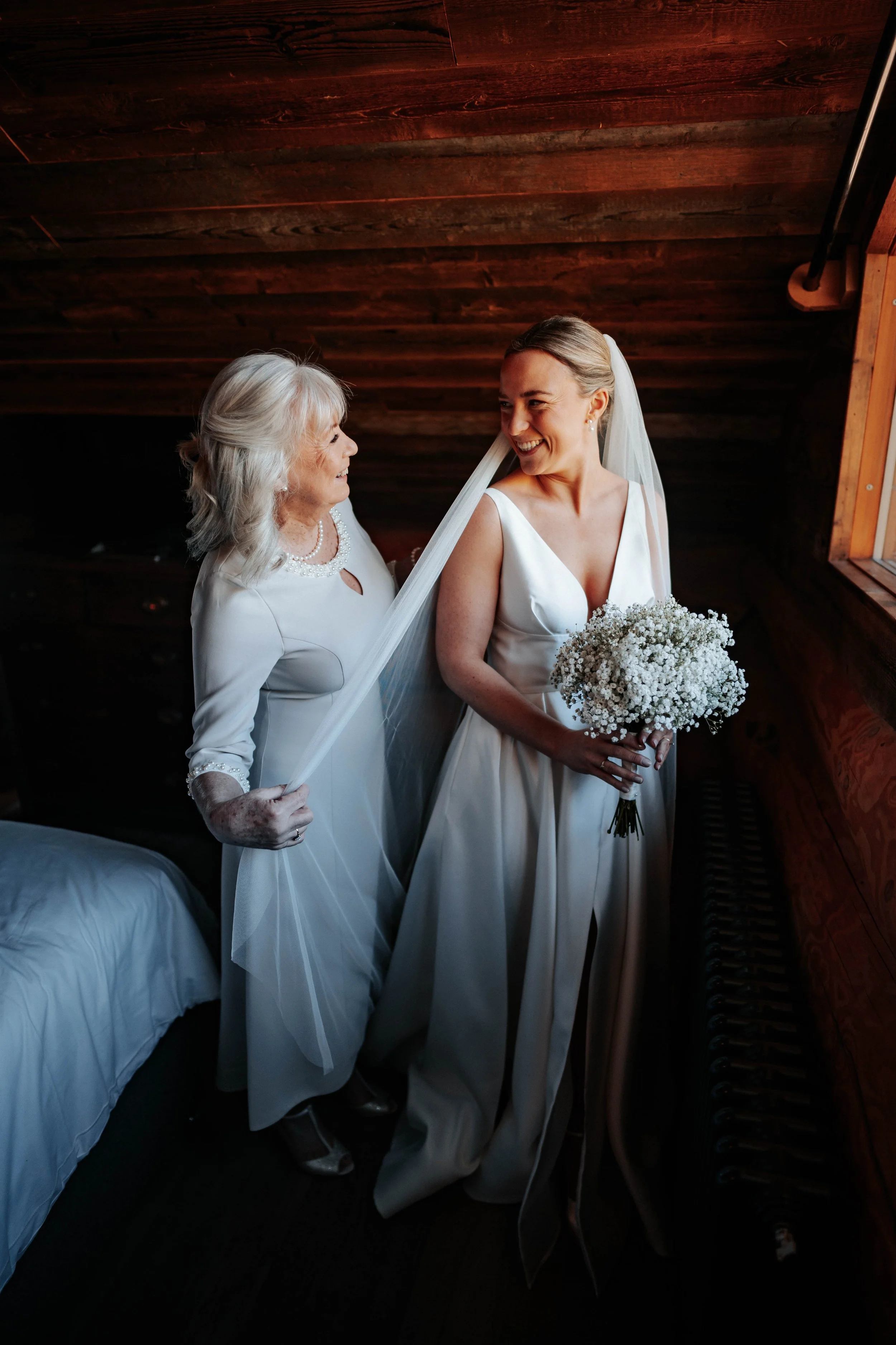 Harry & Olivia -- Hidden River Barn-71.jpg