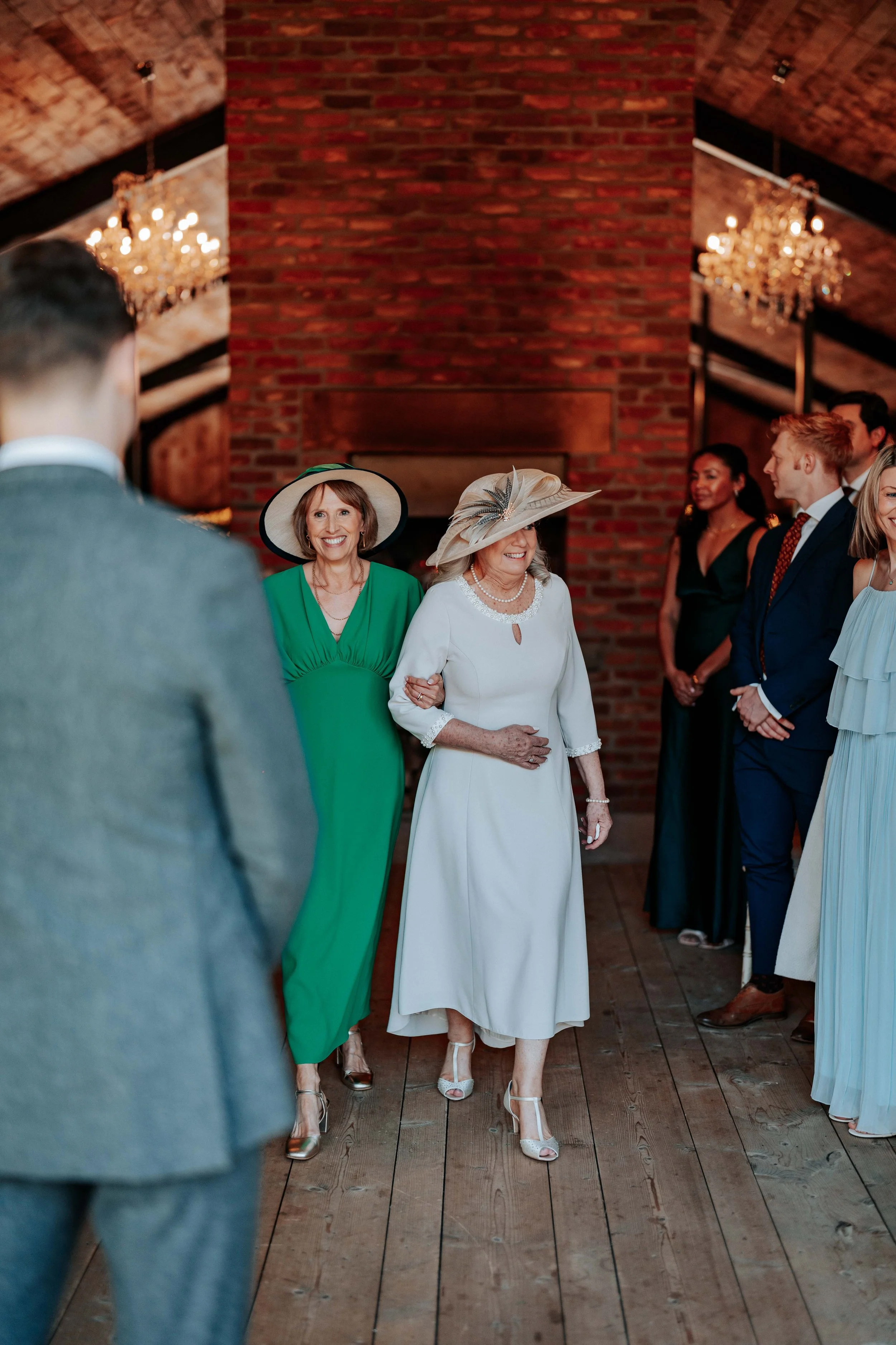 Harry & Olivia -- Hidden River Barn-118.jpg