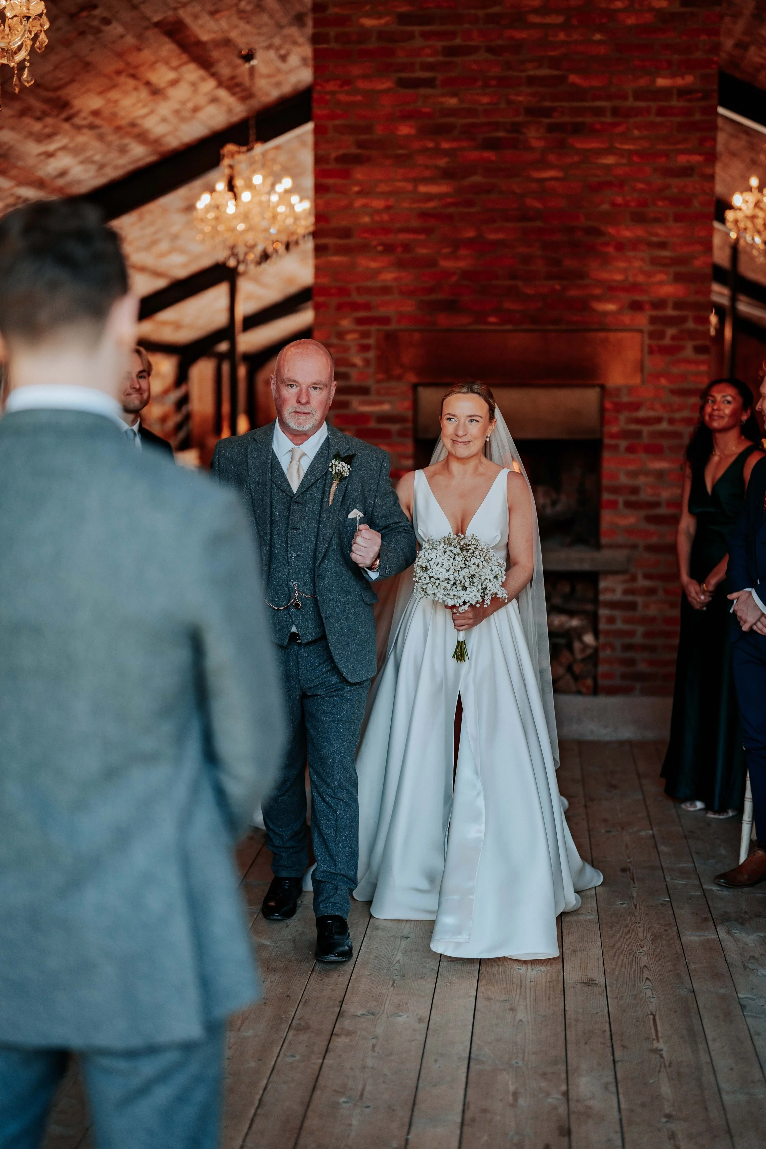 Harry & Olivia -- Hidden River Barn-124.jpg