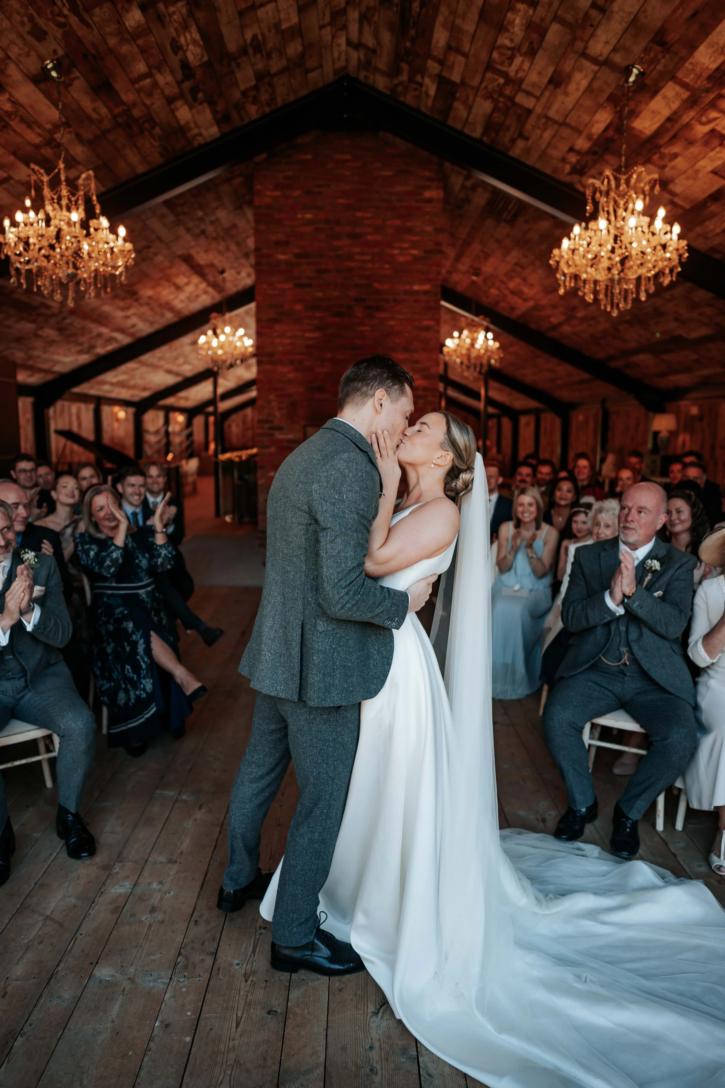 Harry & Olivia -- Hidden River Barn-157.jpg