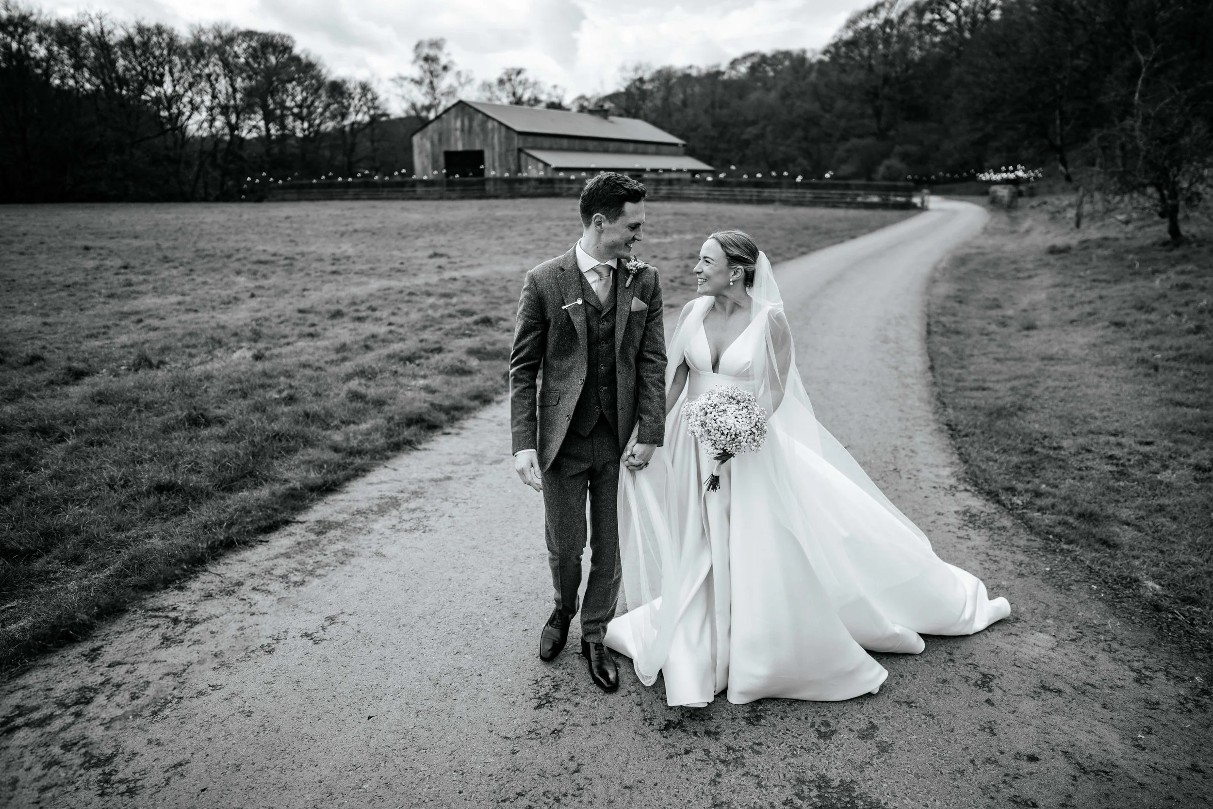 Harry & Olivia -- Hidden River Barn-213.jpg