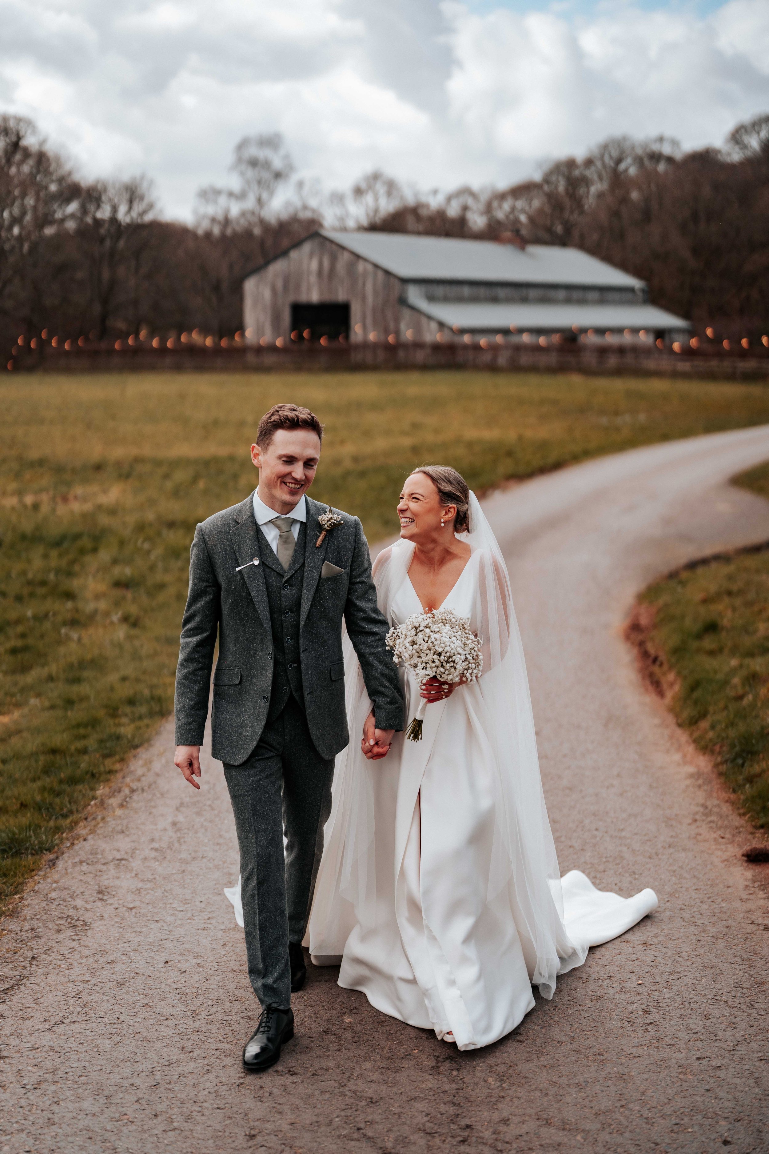 Harry & Olivia -- Hidden River Barn-216.jpg