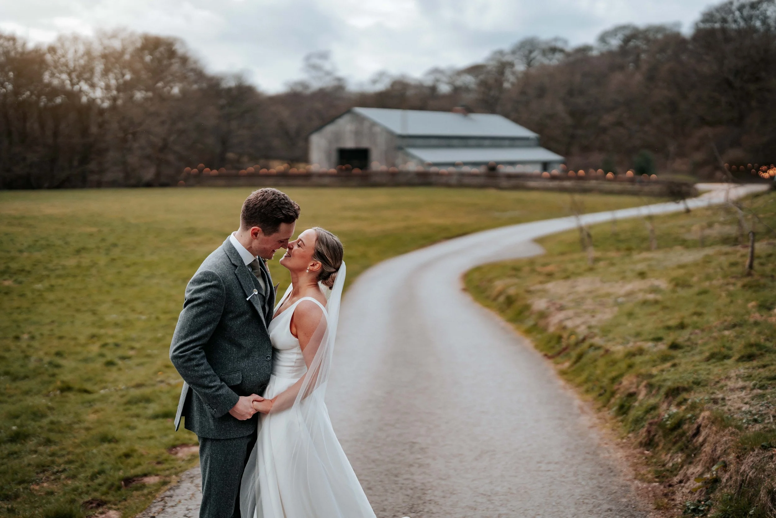 Harry & Olivia -- Hidden River Barn-218.jpg