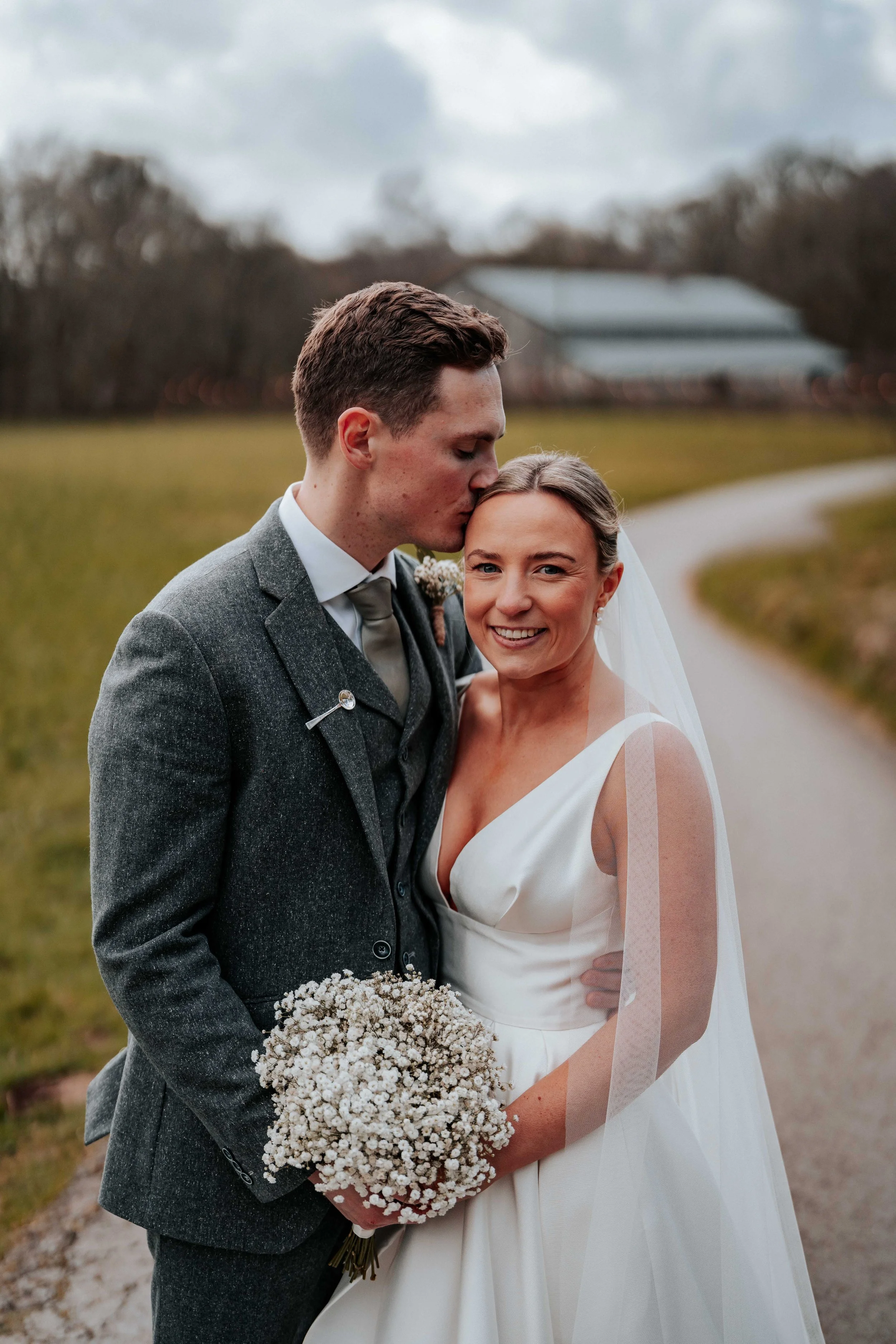 Harry & Olivia -- Hidden River Barn-220.jpg