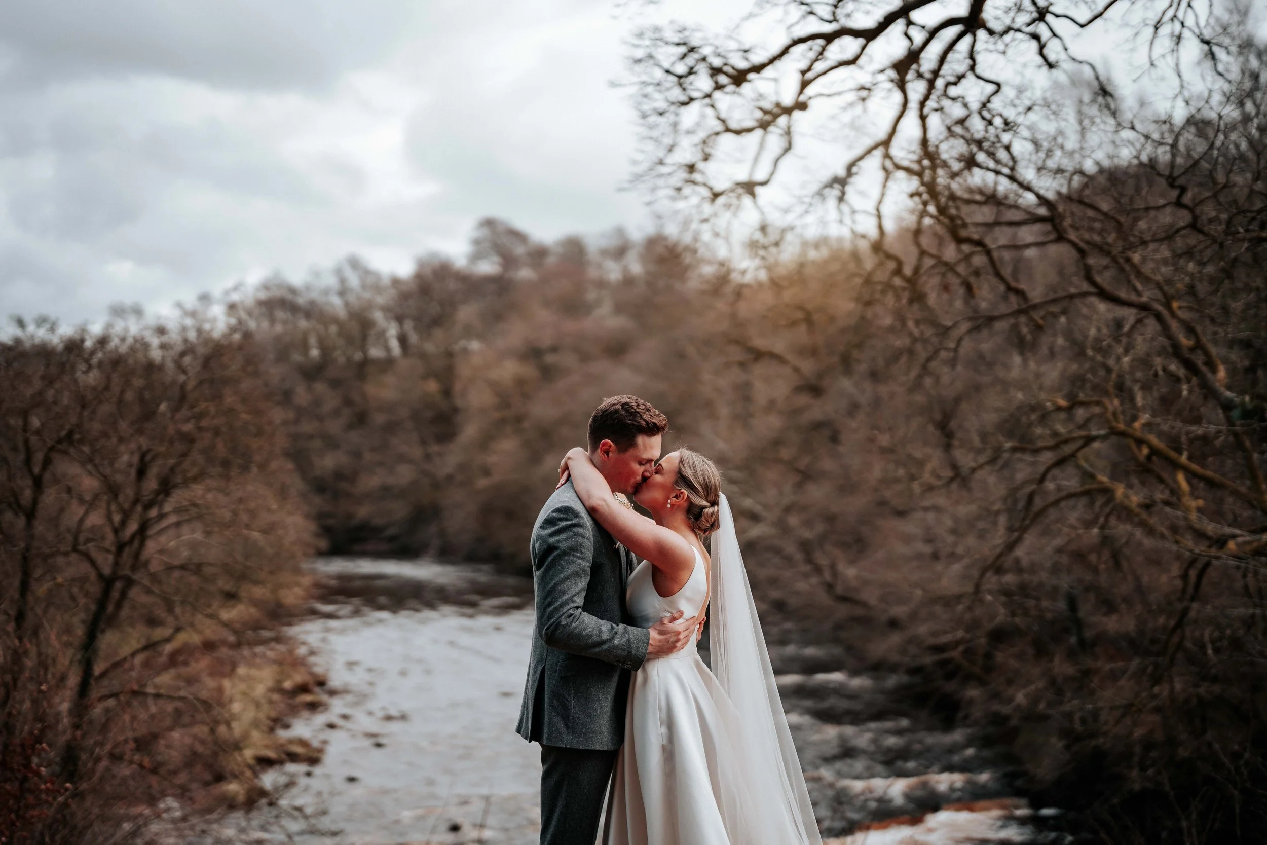 Harry & Olivia -- Hidden River Barn-223.jpg