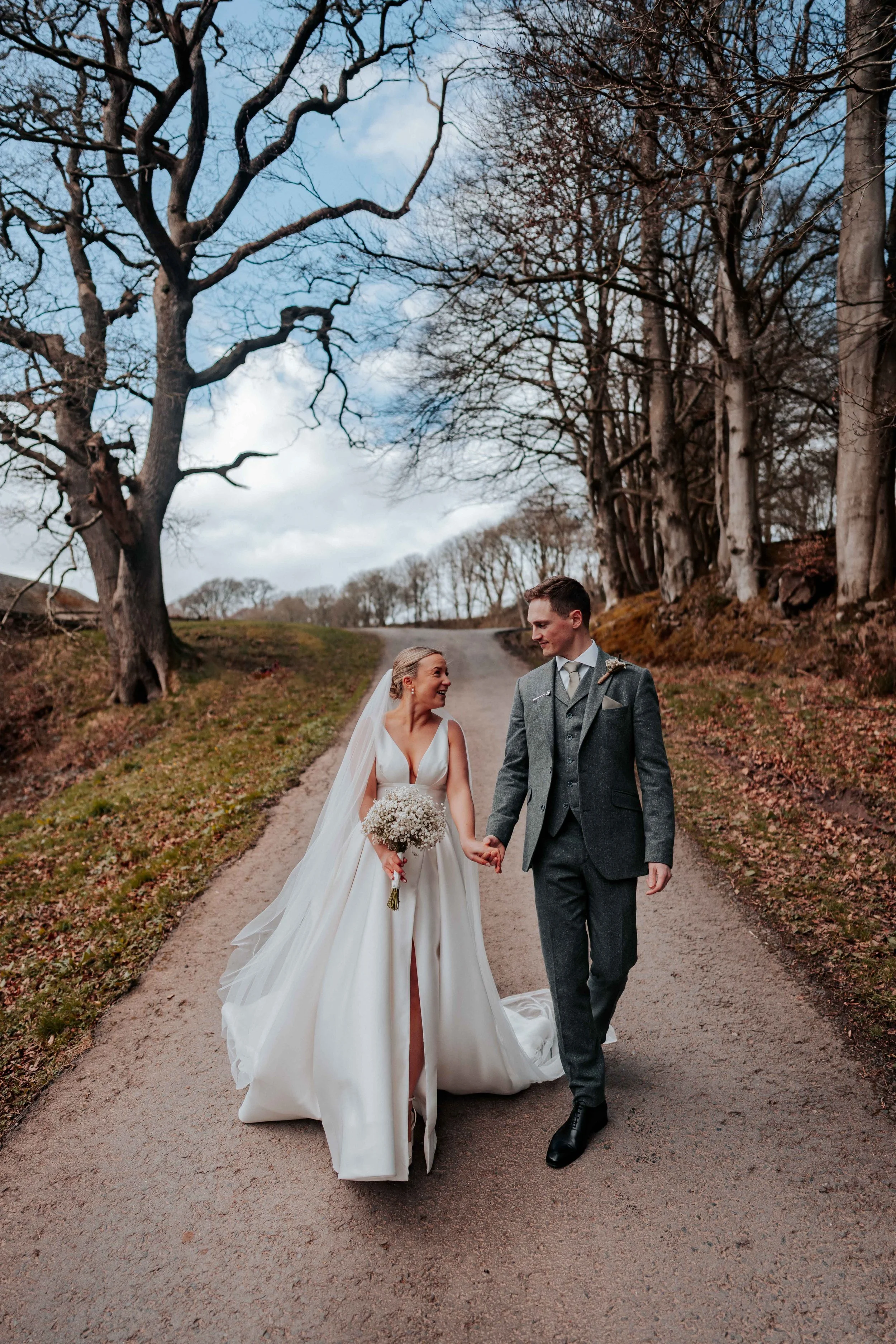 Harry & Olivia -- Hidden River Barn-231.jpg