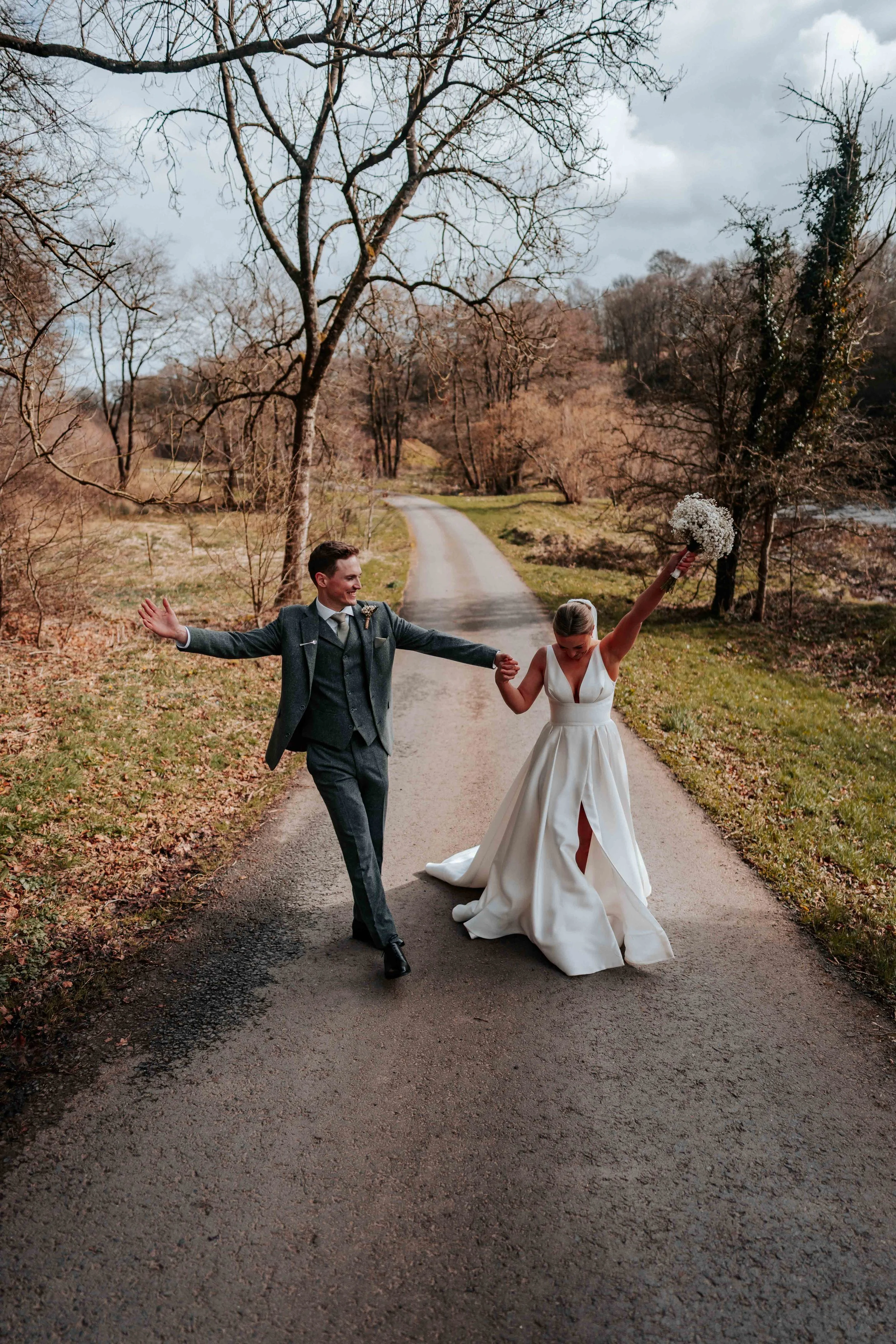 Harry & Olivia -- Hidden River Barn-242.jpg