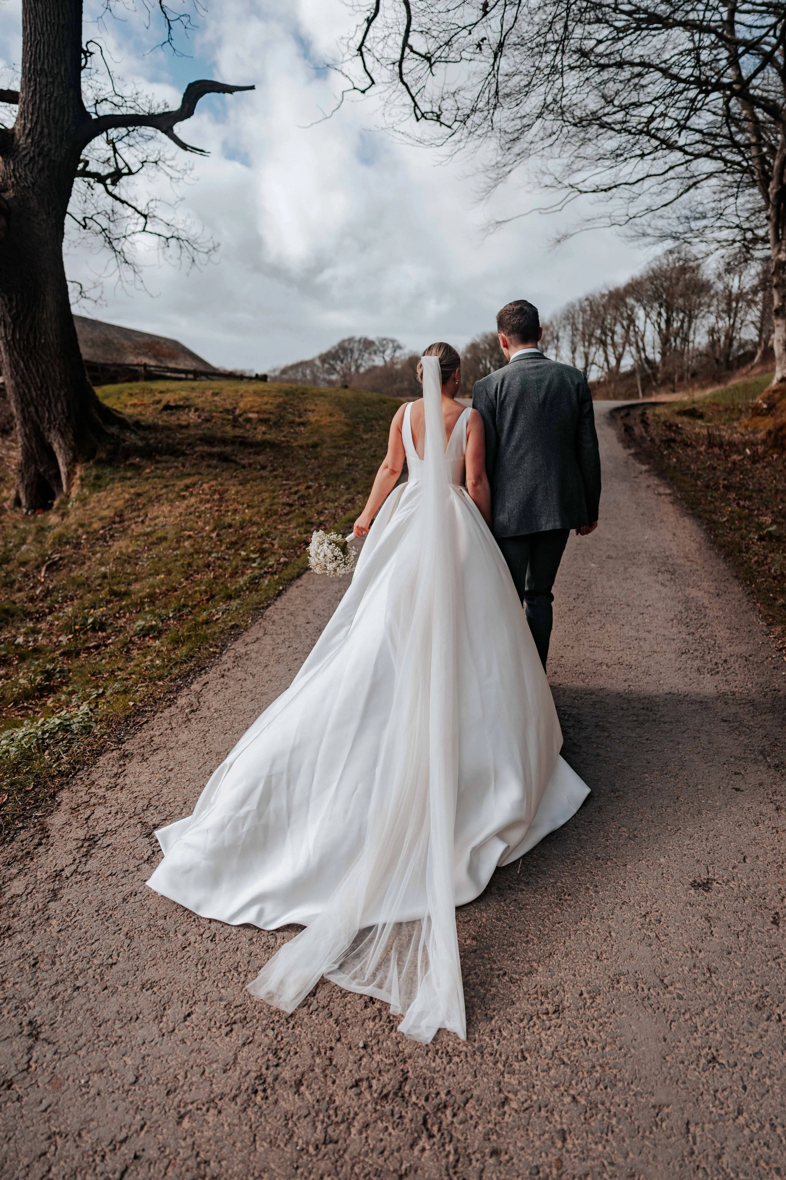 Harry & Olivia -- Hidden River Barn-245.jpg