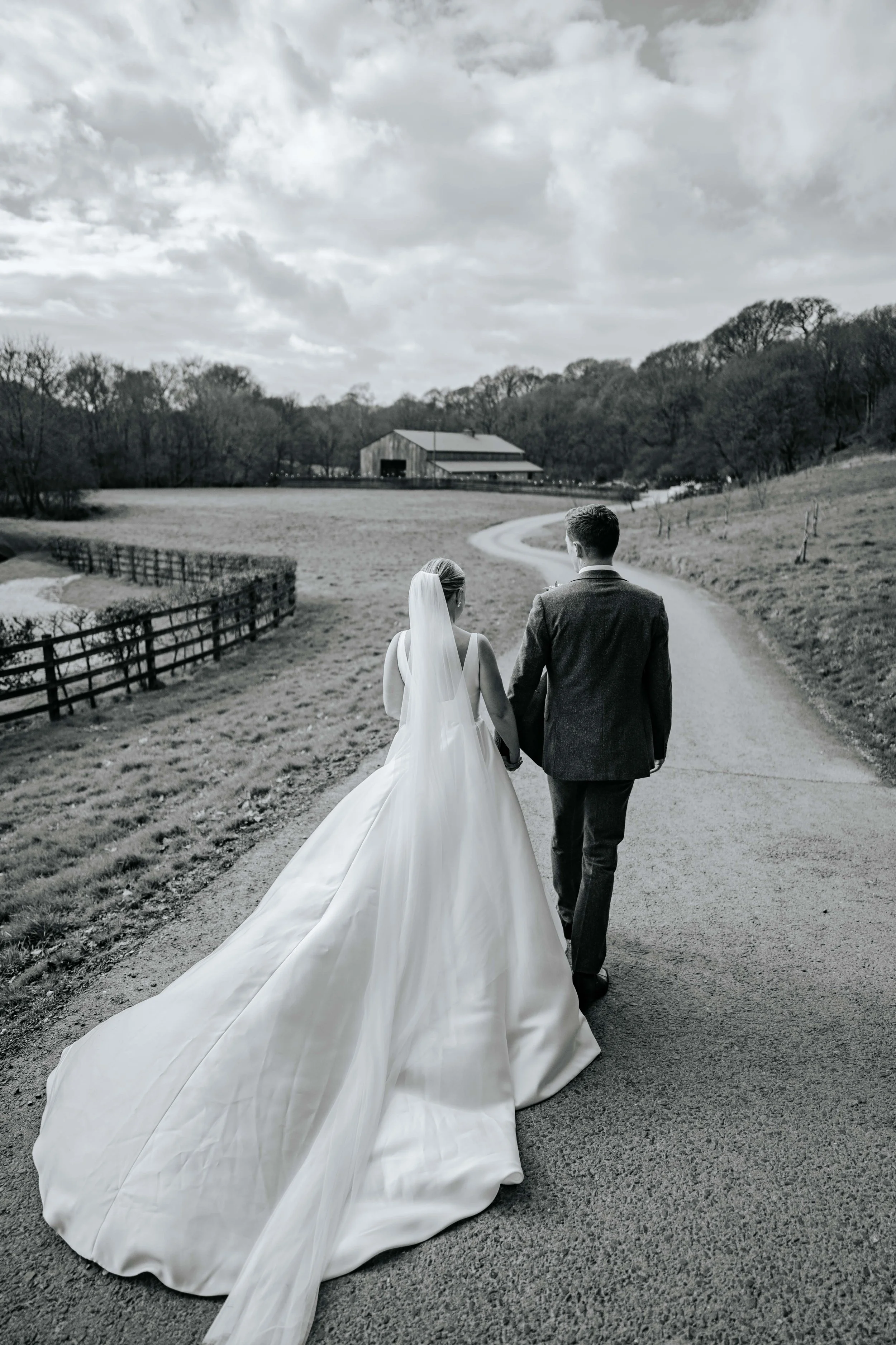 Harry & Olivia -- Hidden River Barn-246.jpg