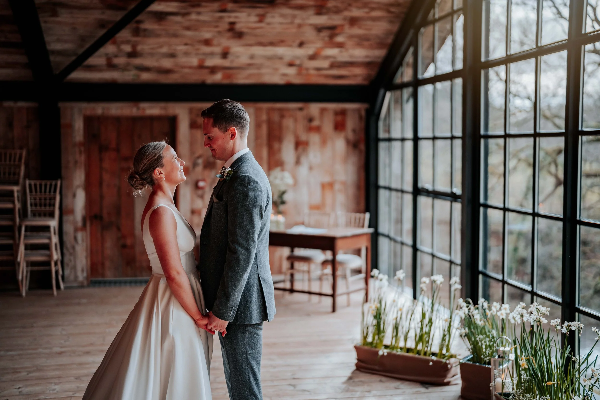 Harry & Olivia -- Hidden River Barn-305.jpg