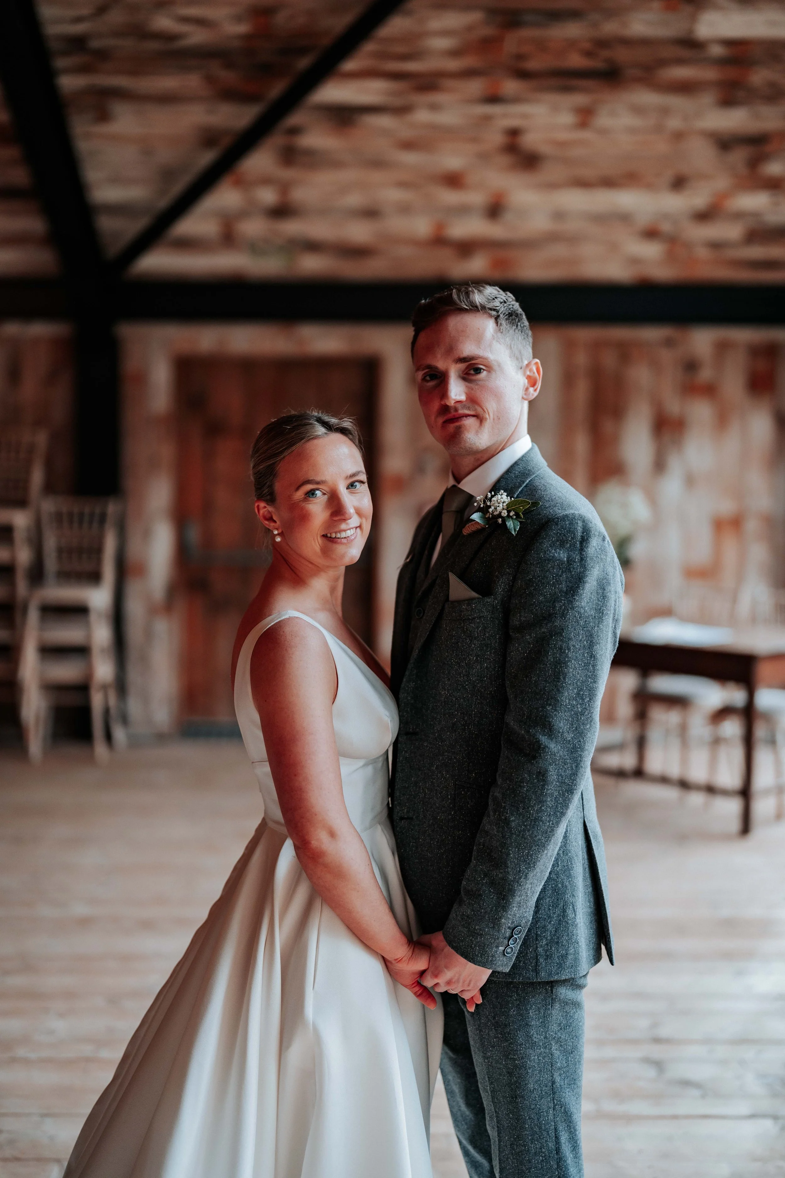 Harry & Olivia -- Hidden River Barn-306.jpg