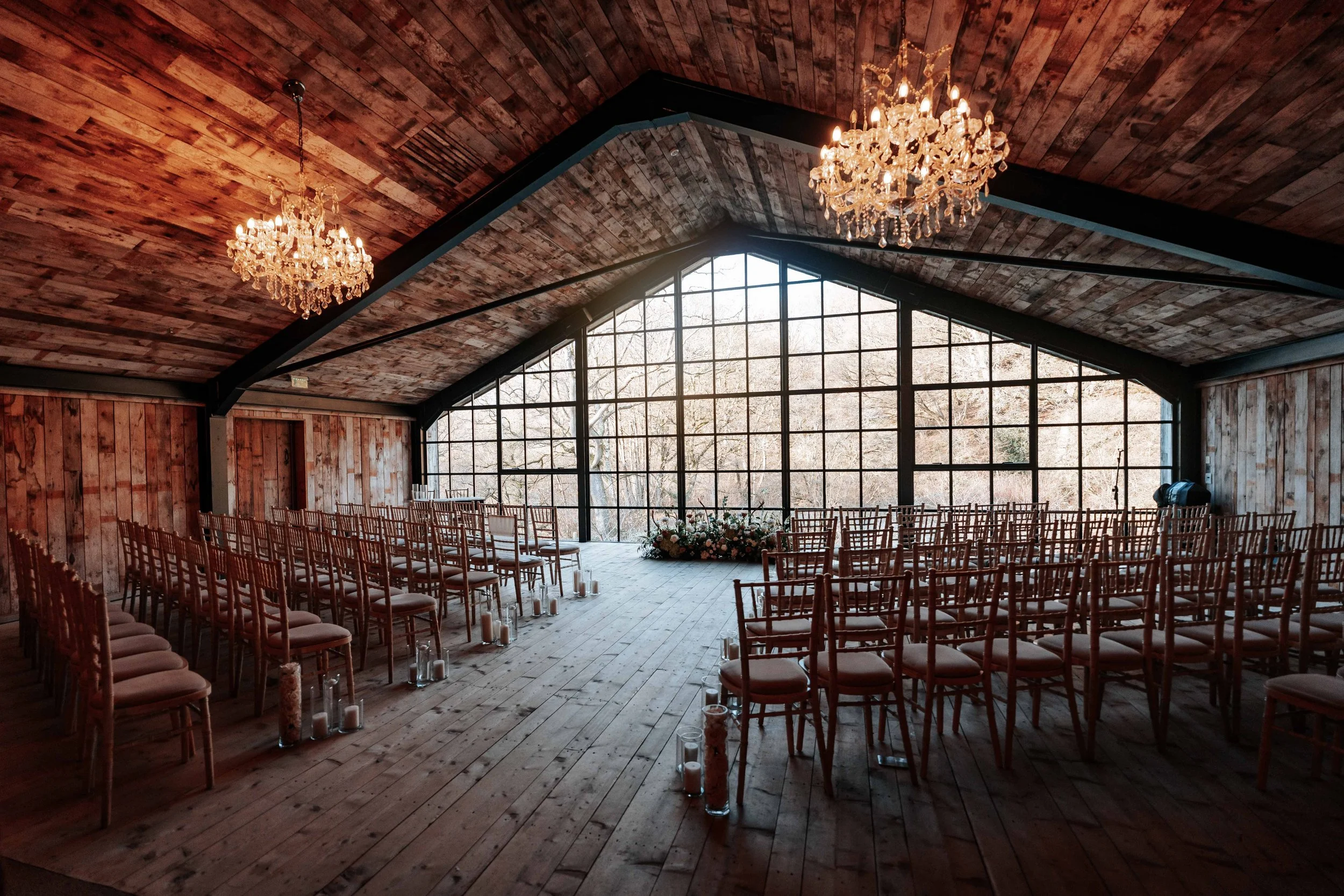 Legh & Abbie -- Hidden River Barn-4.jpg