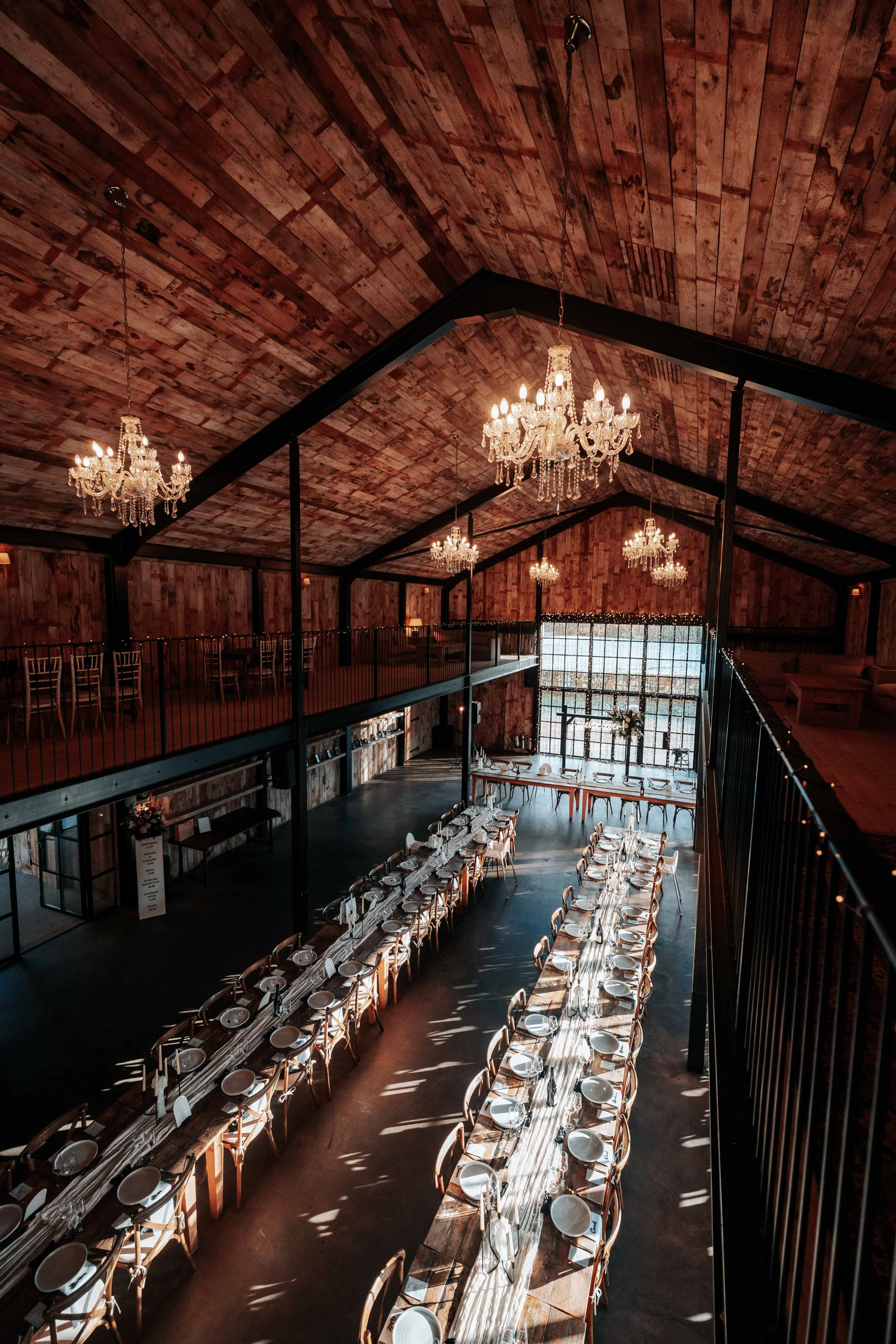 Legh & Abbie -- Hidden River Barn-8.jpg