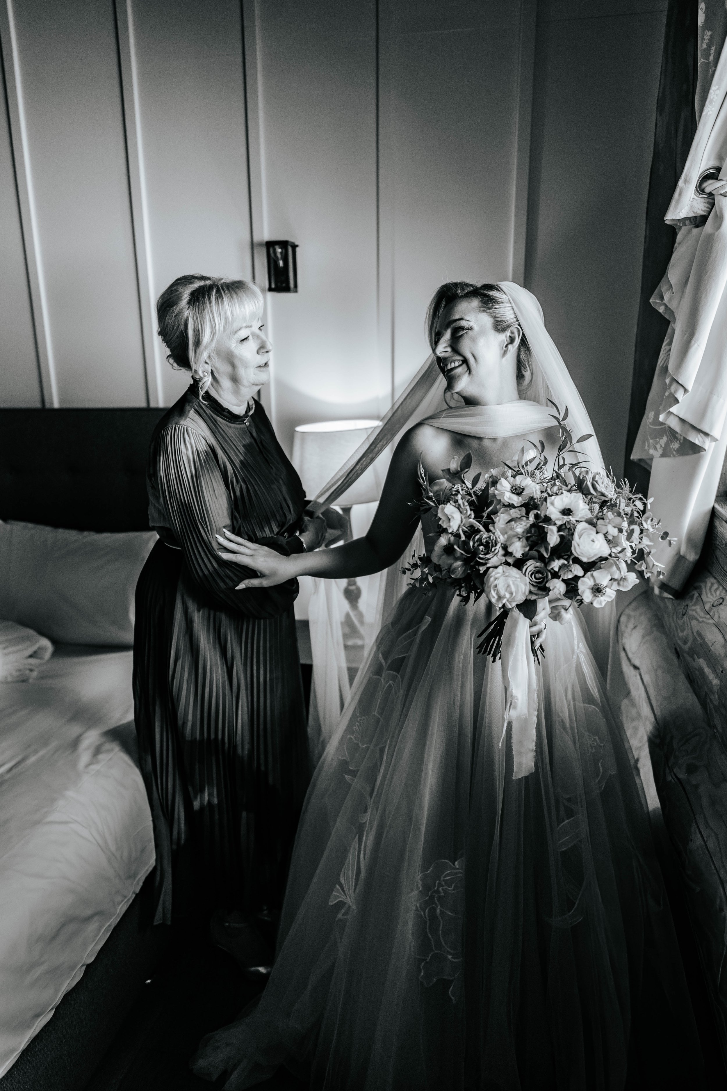 Legh & Abbie -- Hidden River Barn-62.jpg