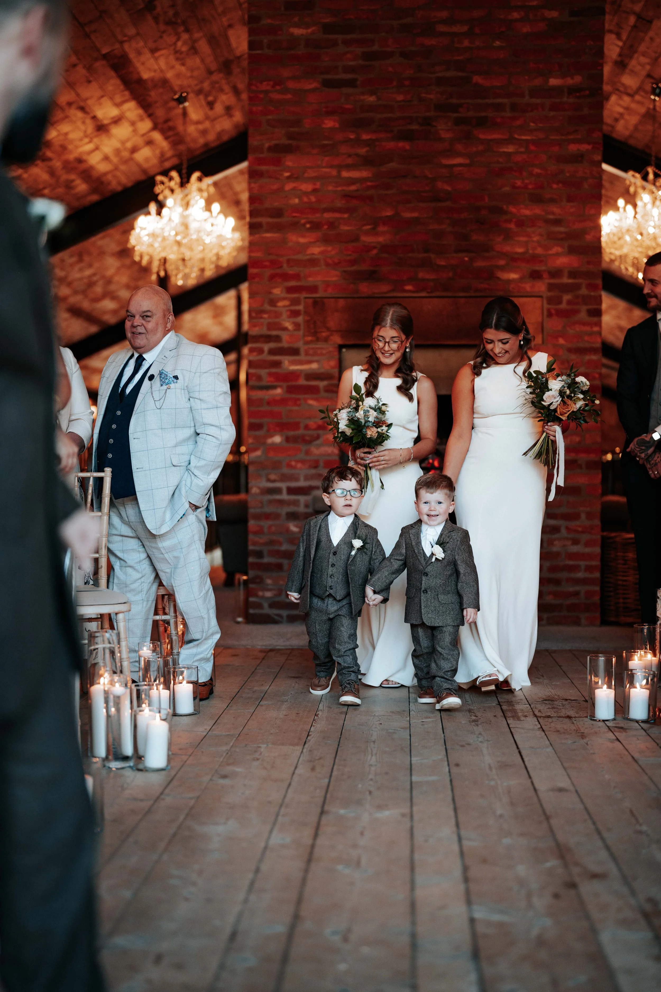 Legh & Abbie -- Hidden River Barn-101.jpg