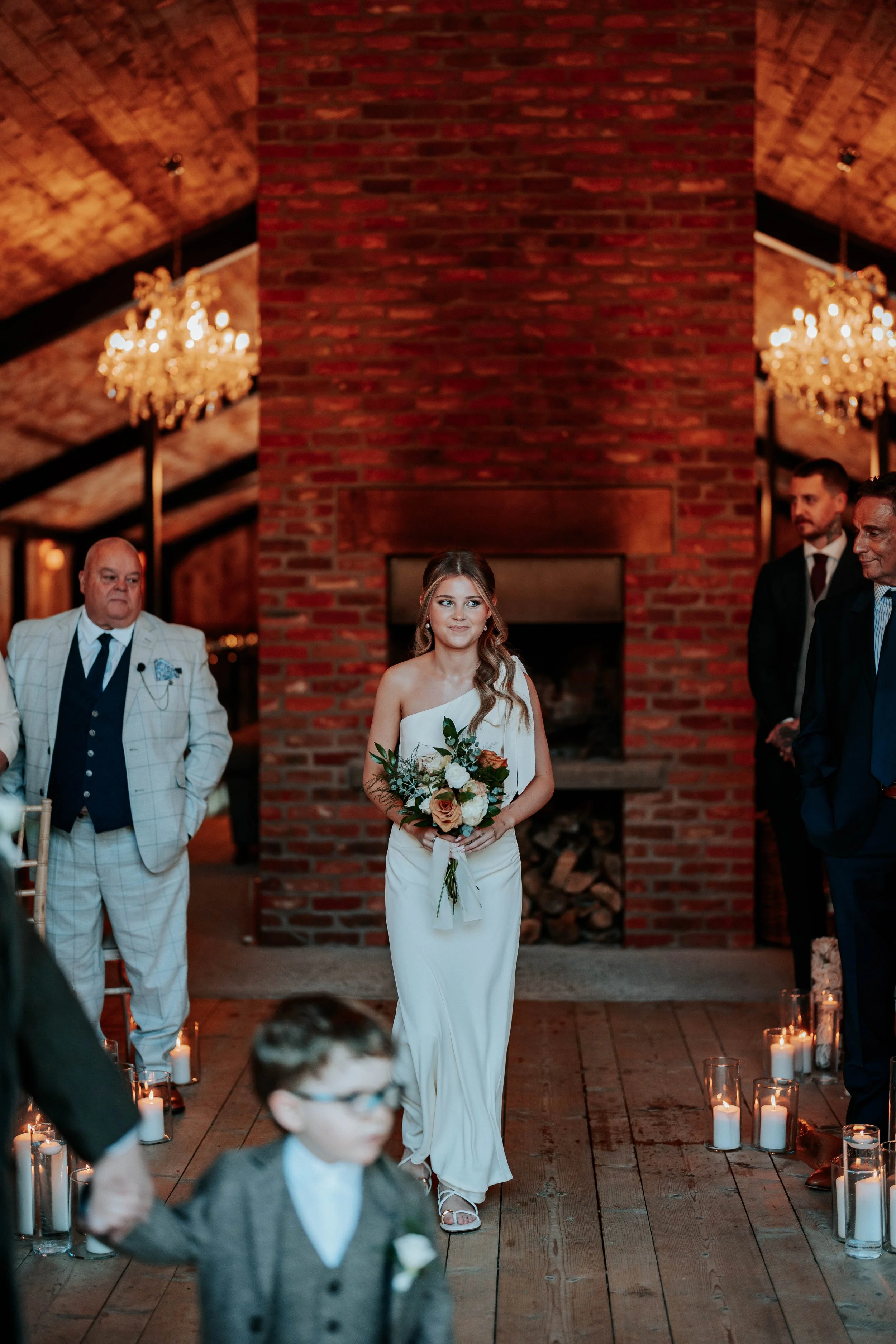Legh & Abbie -- Hidden River Barn-107.jpg