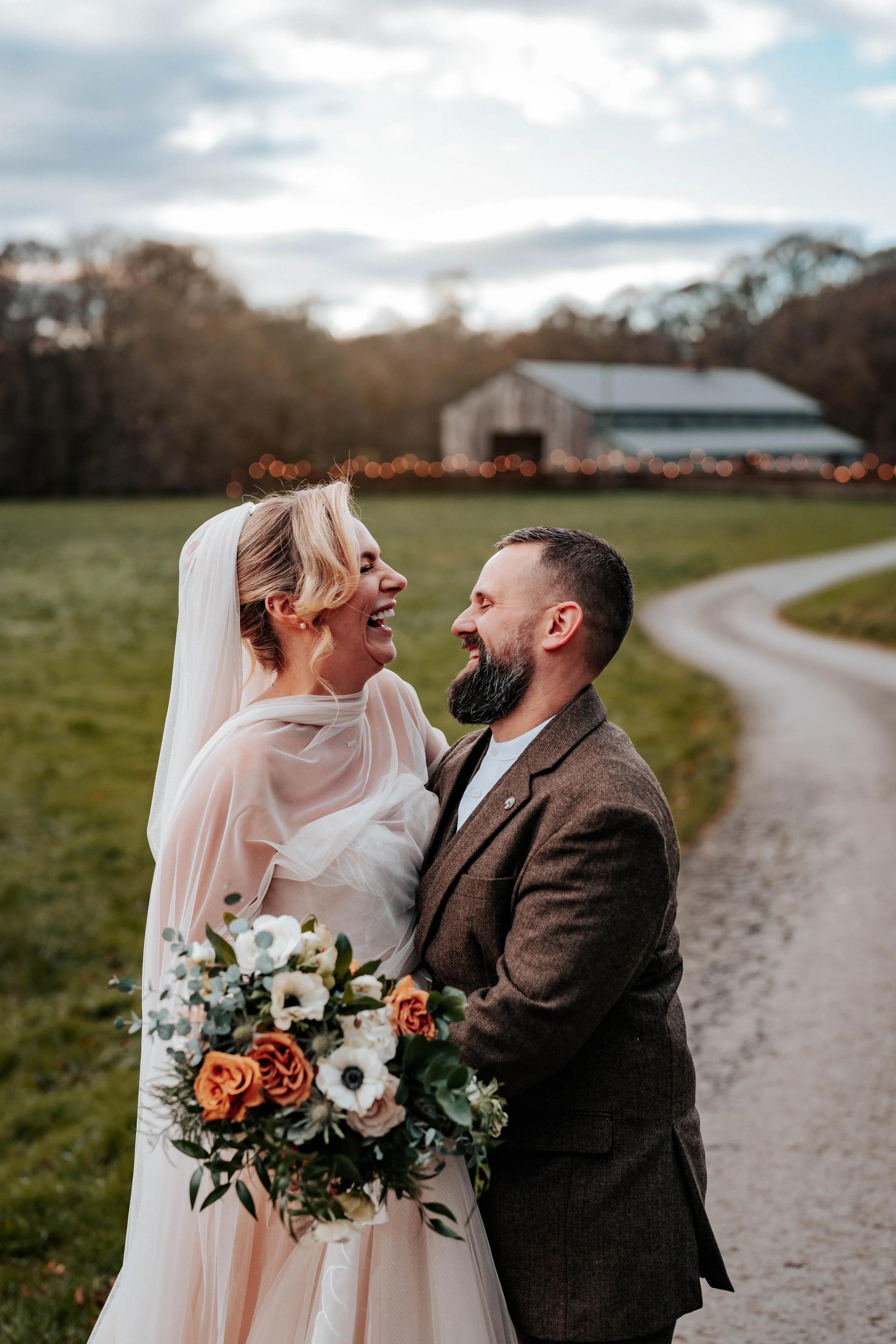 Legh & Abbie -- Hidden River Barn-210.jpg
