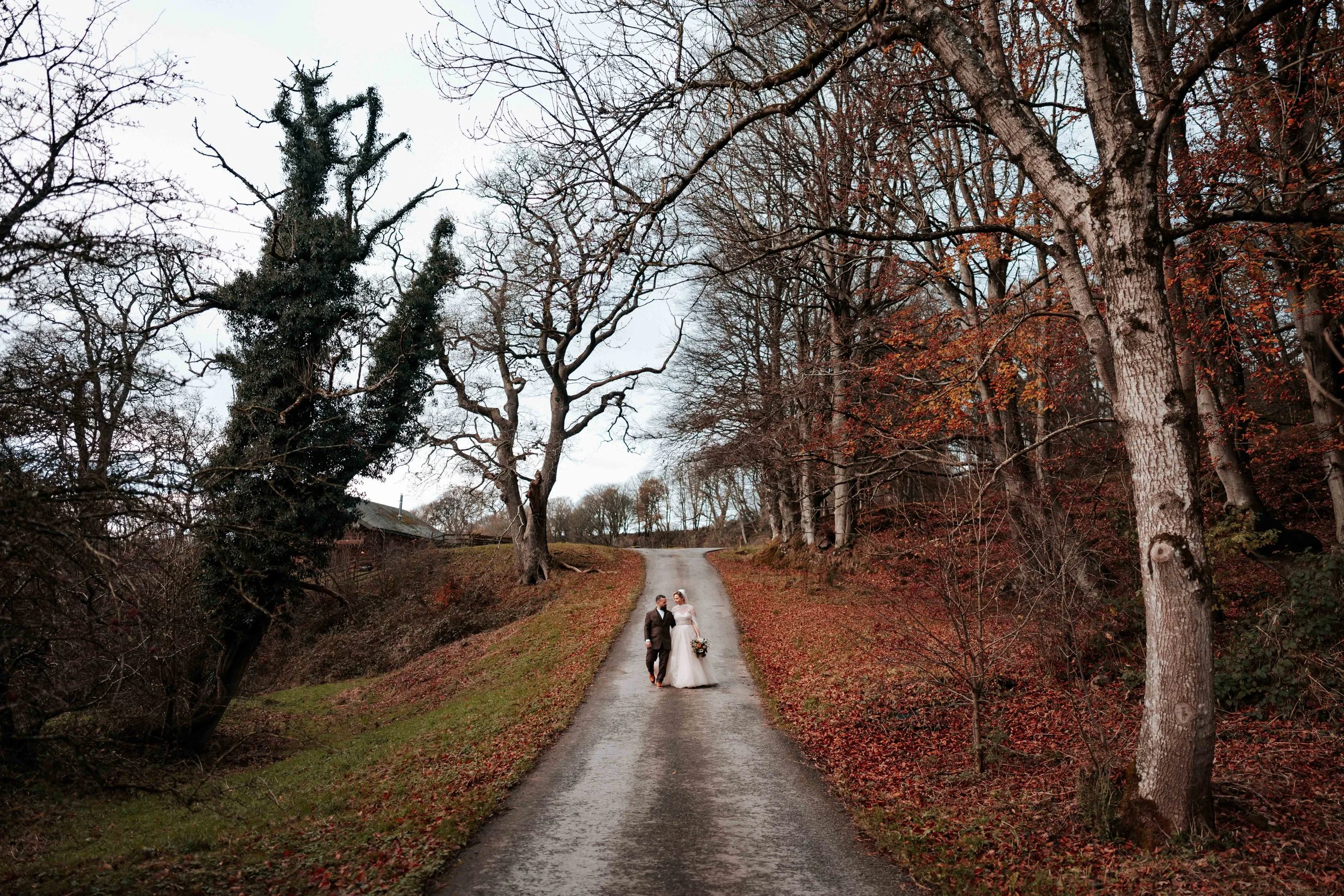 Legh & Abbie -- Hidden River Barn-221.jpg