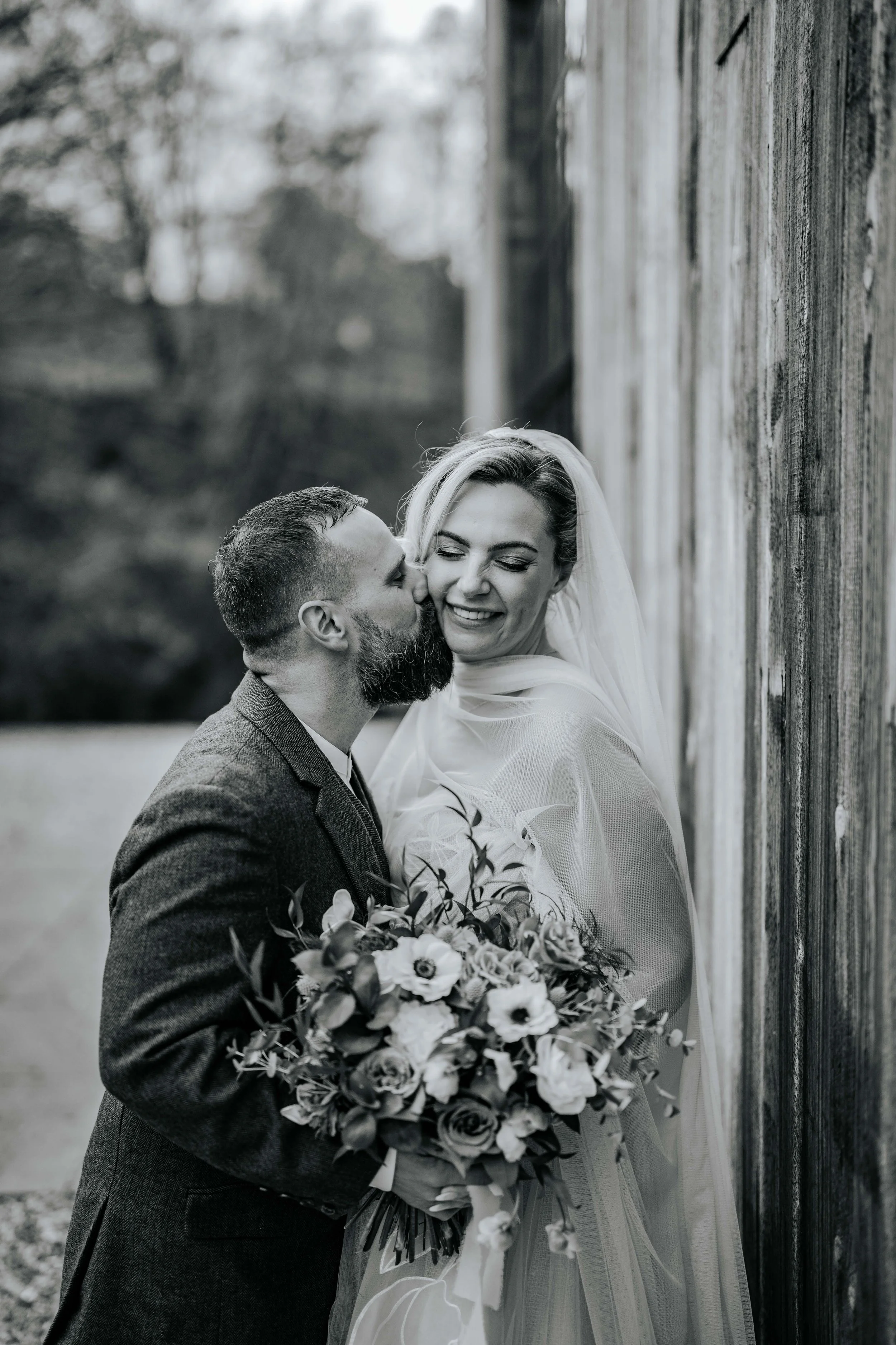 Legh & Abbie -- Hidden River Barn-241.jpg