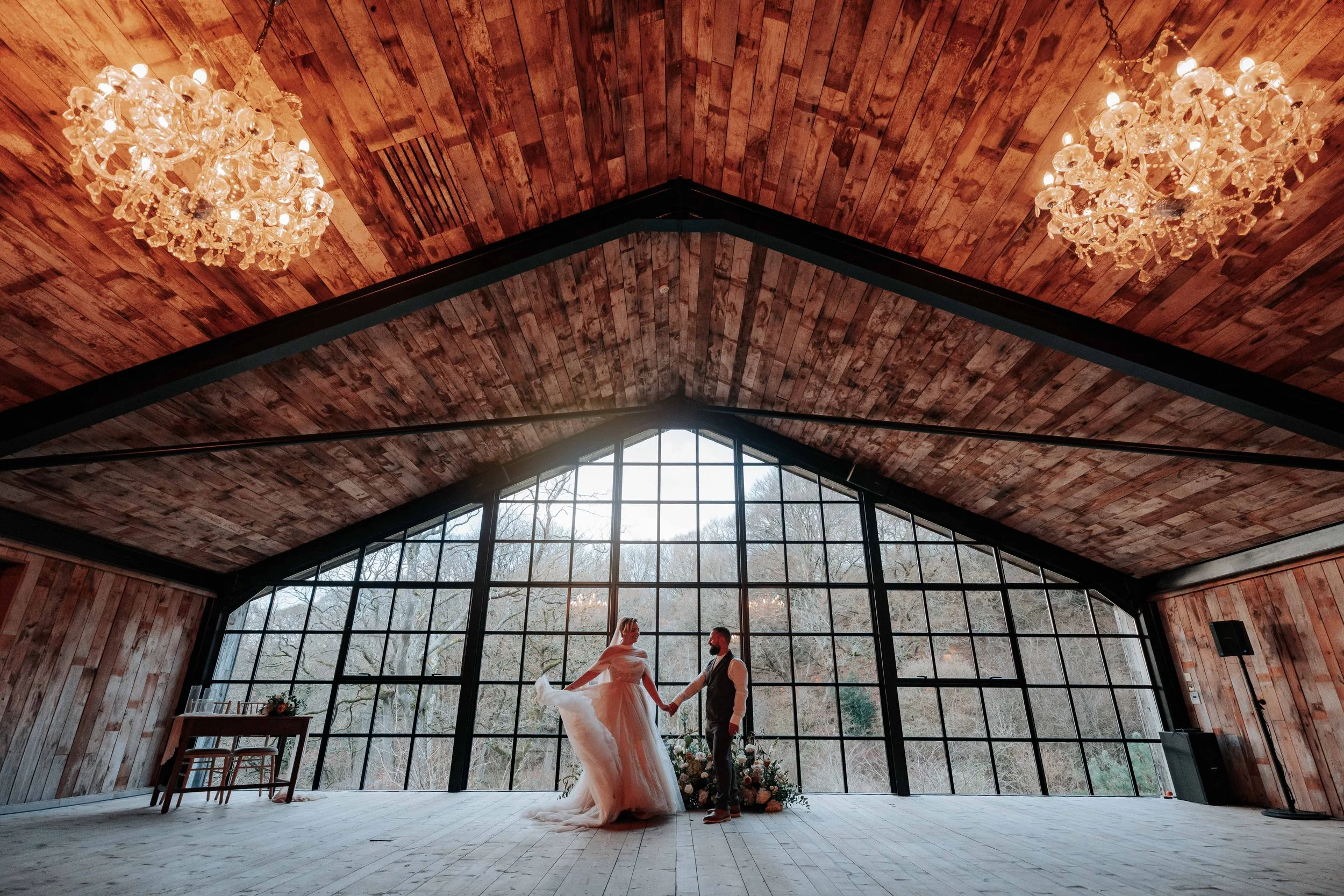 Legh & Abbie -- Hidden River Barn-258.jpg