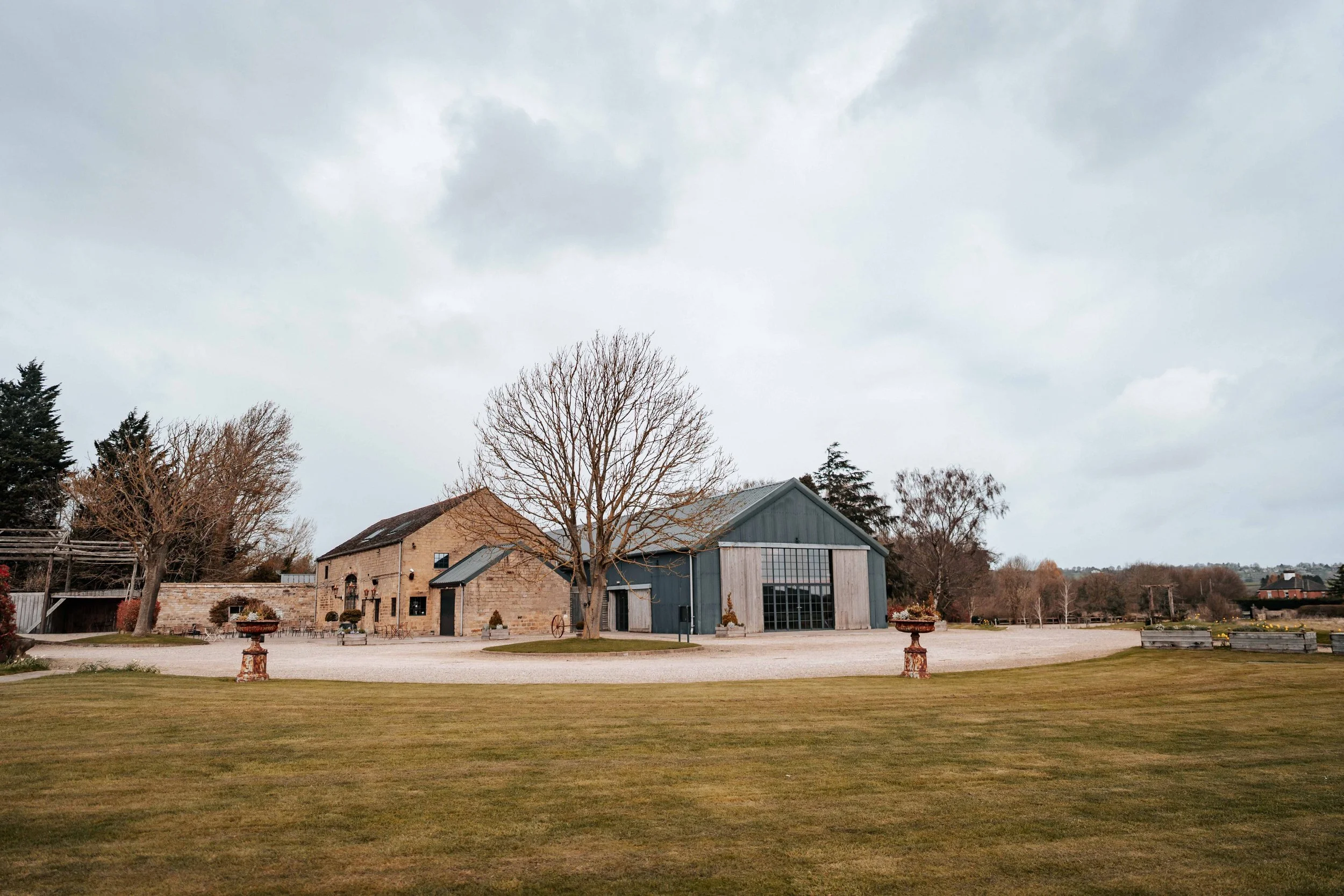 Jonny & Lewis -- Wharfedale Grange-6.jpg