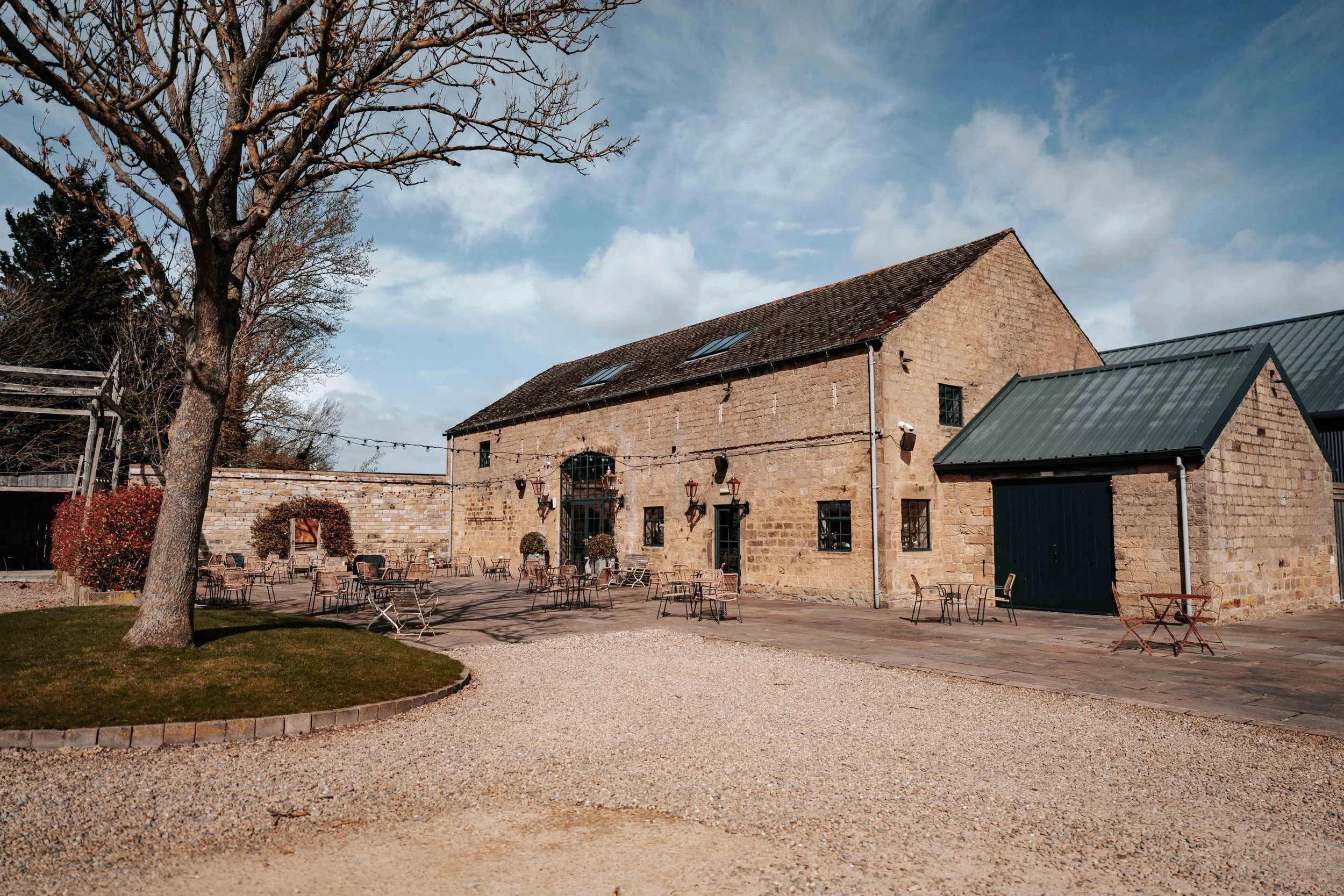 Jonny & Lewis -- Wharfedale Grange-8.jpg