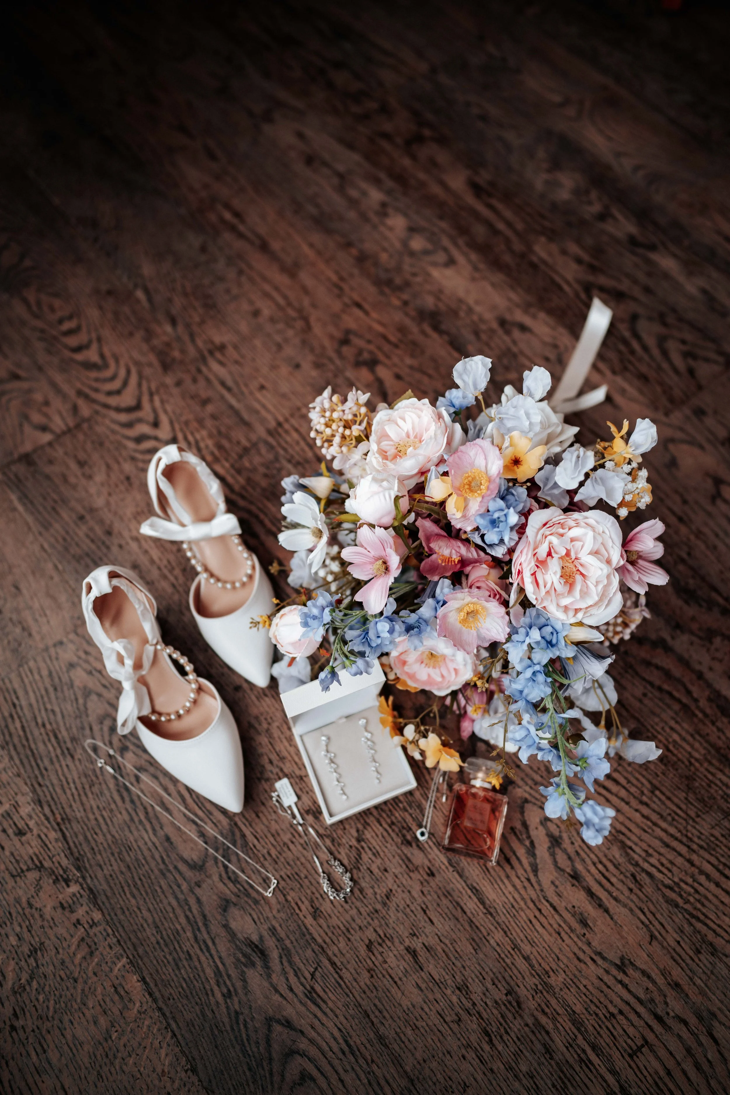 Shaun & Laura -- Inn On The Lake-8.jpg