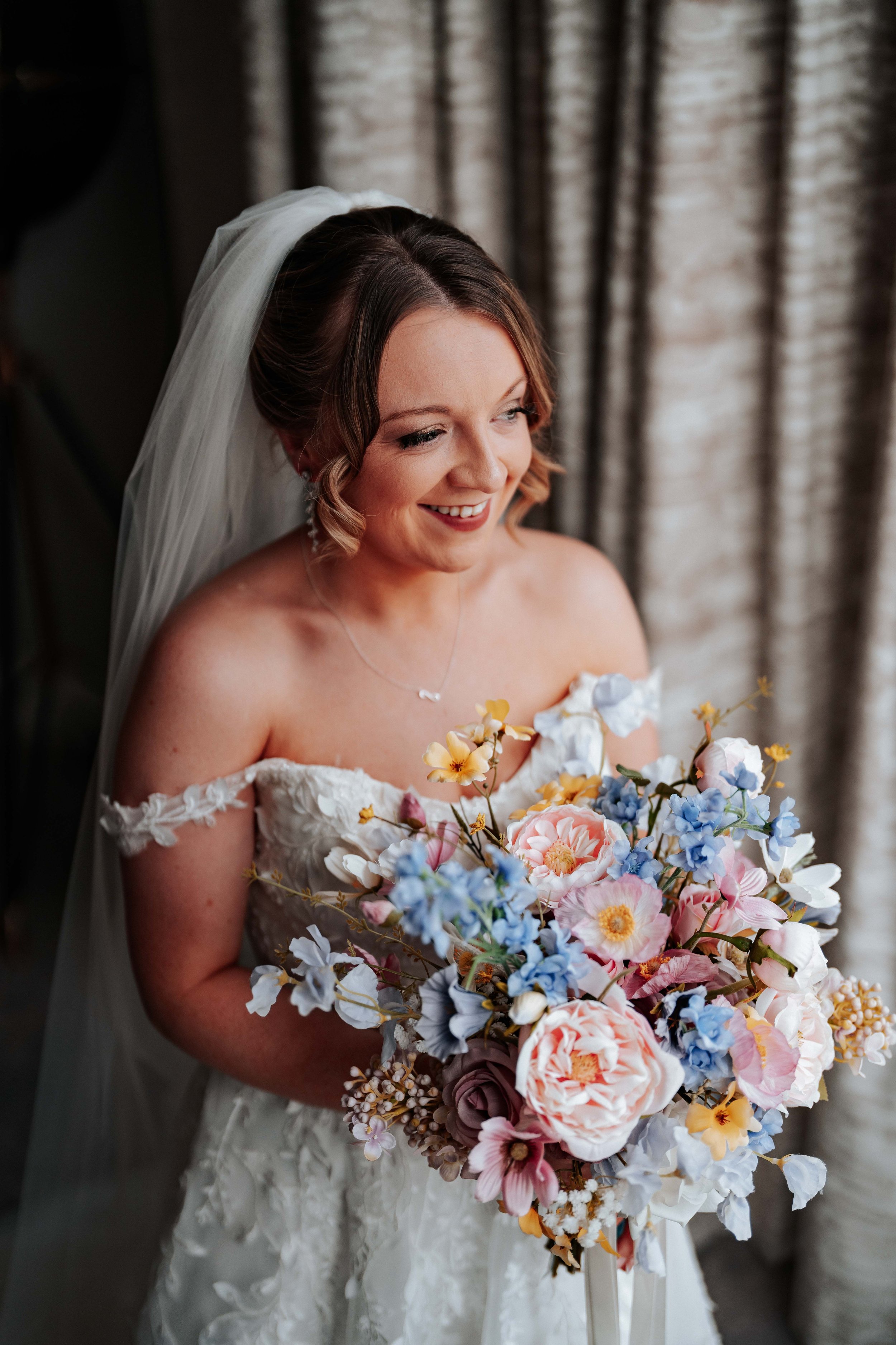 Shaun & Laura -- Inn On The Lake-67.jpg