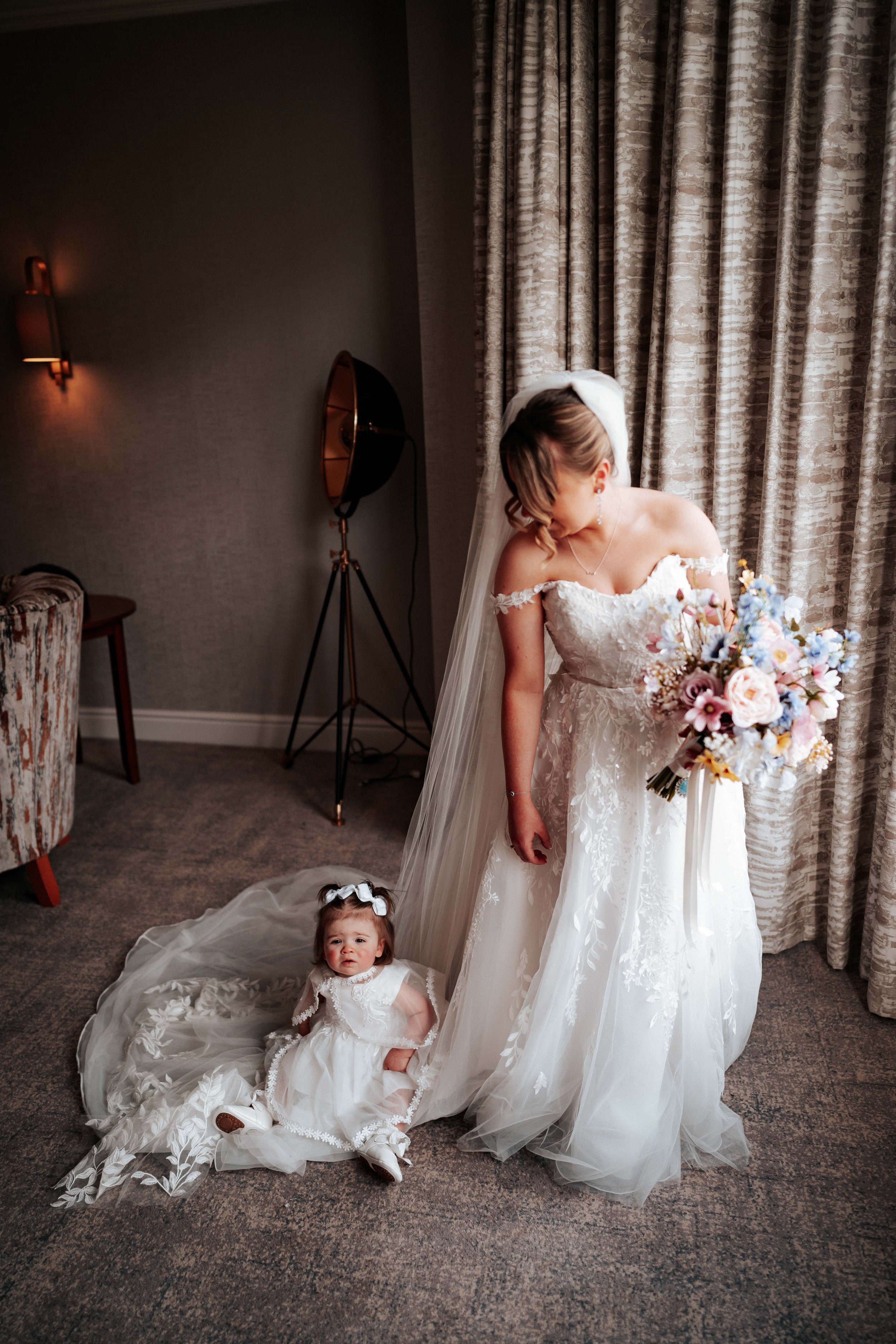 Shaun & Laura -- Inn On The Lake-70.jpg