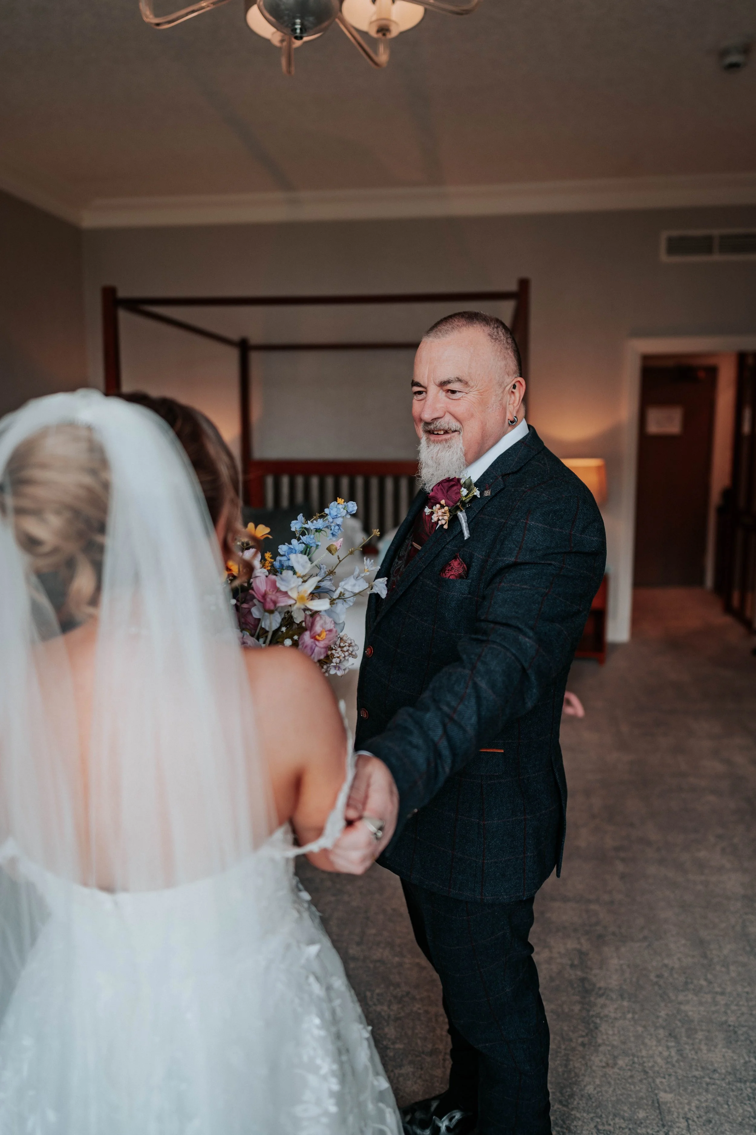 Shaun & Laura -- Inn On The Lake-80.jpg